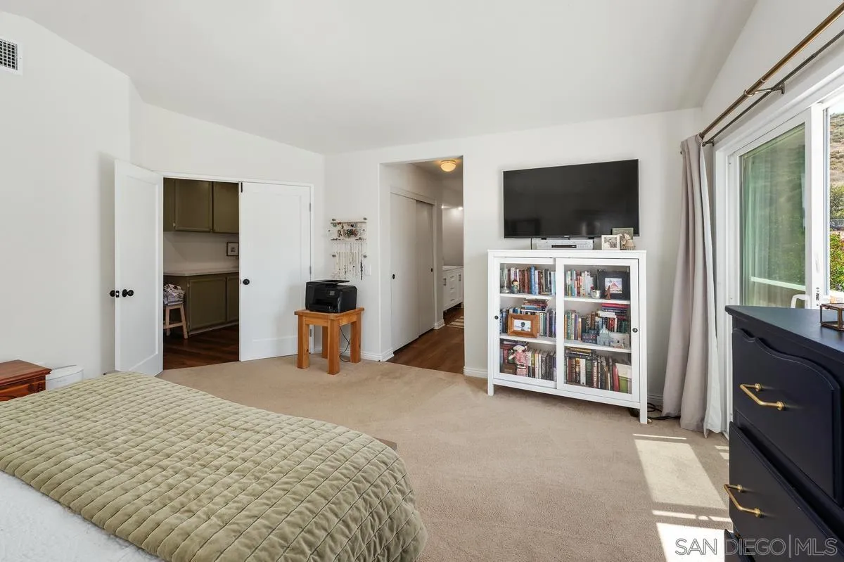 https://cdn.realtyfeed.com/cdn/127/260010416/dd6e5a6ff89d65f05778950a6bd688ae.webp