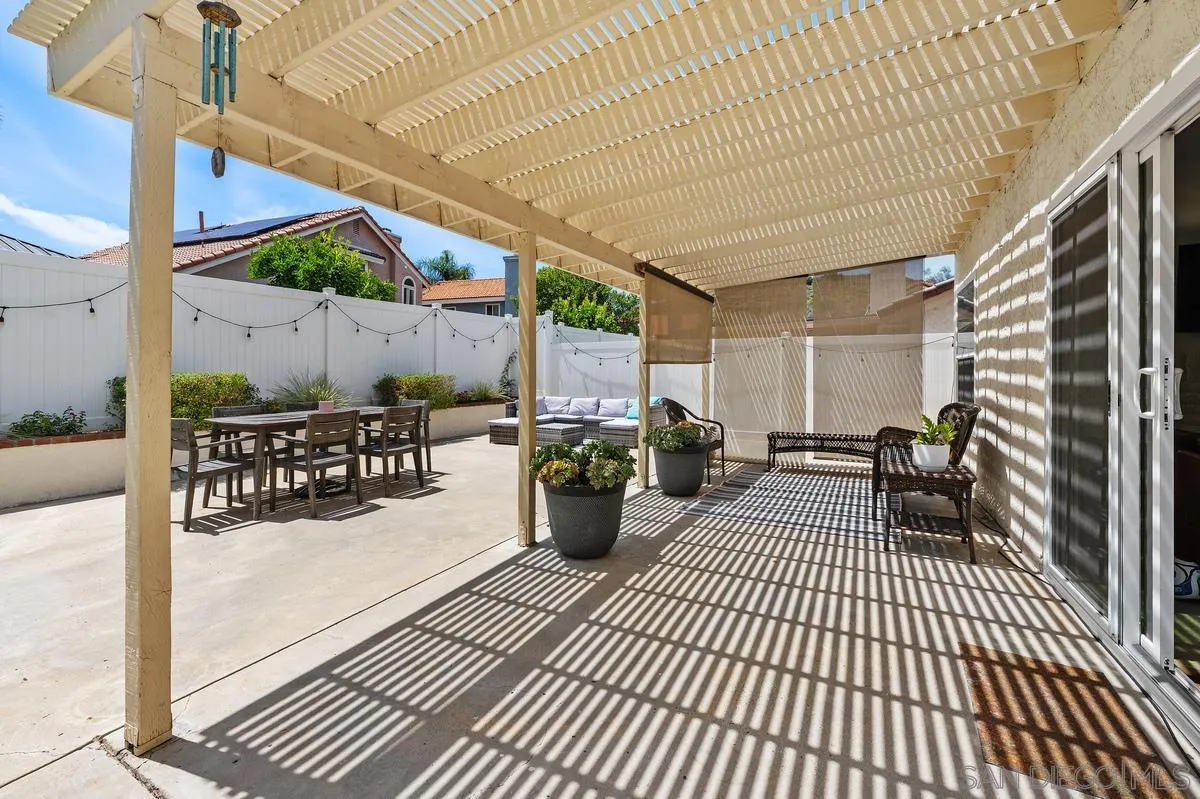 https://cdn.realtyfeed.com/cdn/127/260010416/e72c2c9bada62fb59e1c85723a25ee1a.webp