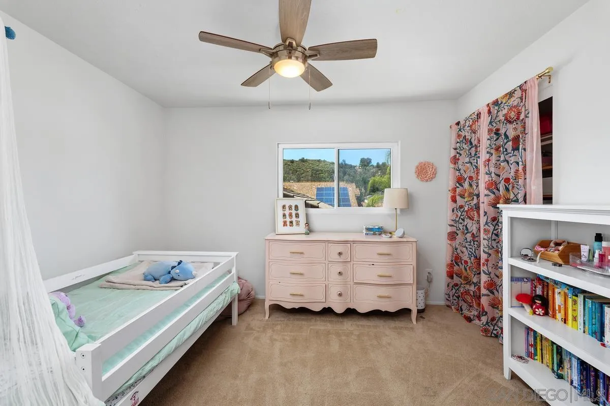 https://cdn.realtyfeed.com/cdn/127/260010416/e99acf9724e79f0a385d2a0a455fd35a.webp
