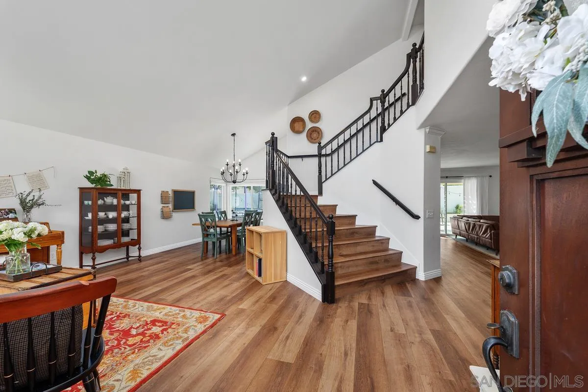 https://cdn.realtyfeed.com/cdn/127/260010416/f2fd9cdab04da4c5752827a5c1694c7d.webp