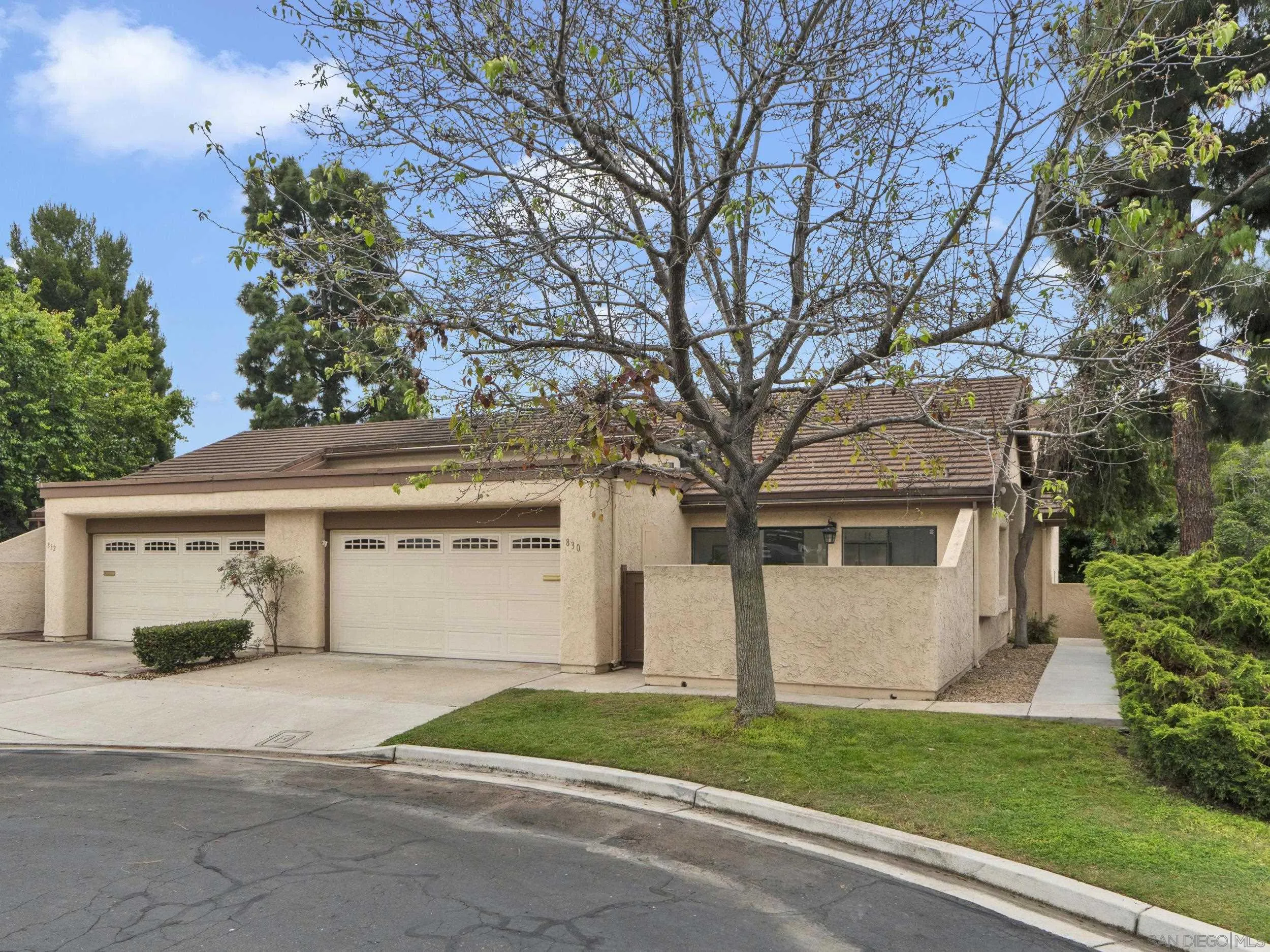 https://cdn.realtyfeed.com/cdn/127/260010417/13d12e45eeabd819a38cbc2f64cb09b5.webp