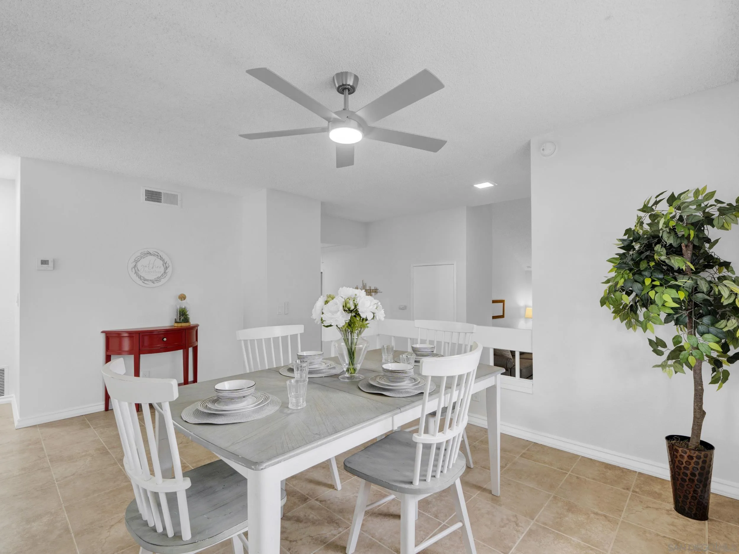 https://cdn.realtyfeed.com/cdn/127/260010417/408a39a94d6ffda2f77db8d16786fe69.webp
