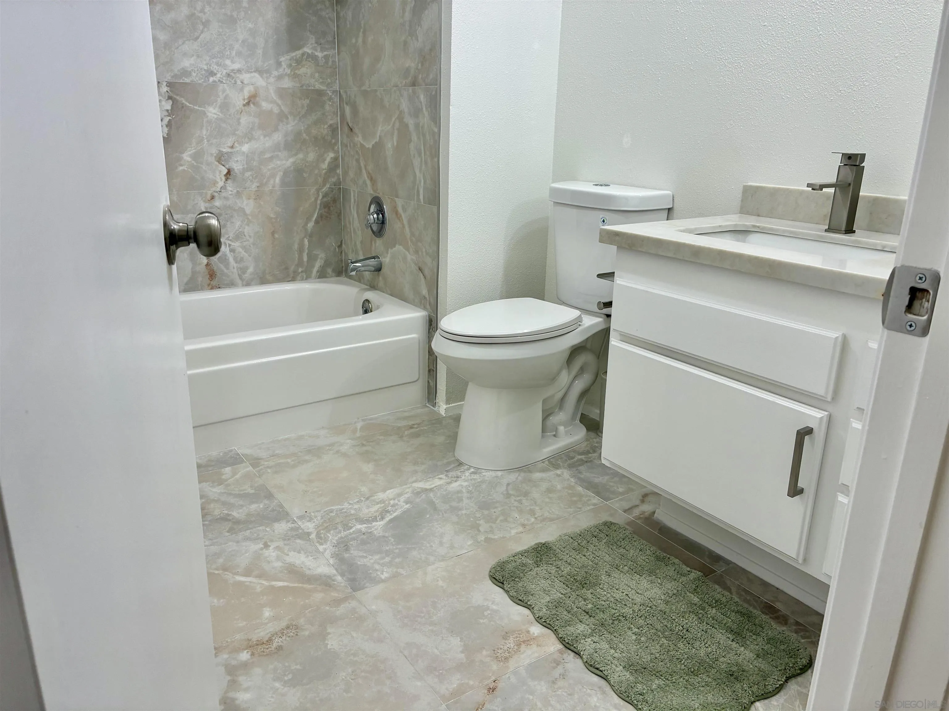 Photo #22: 260010417 Listing: Photo #22