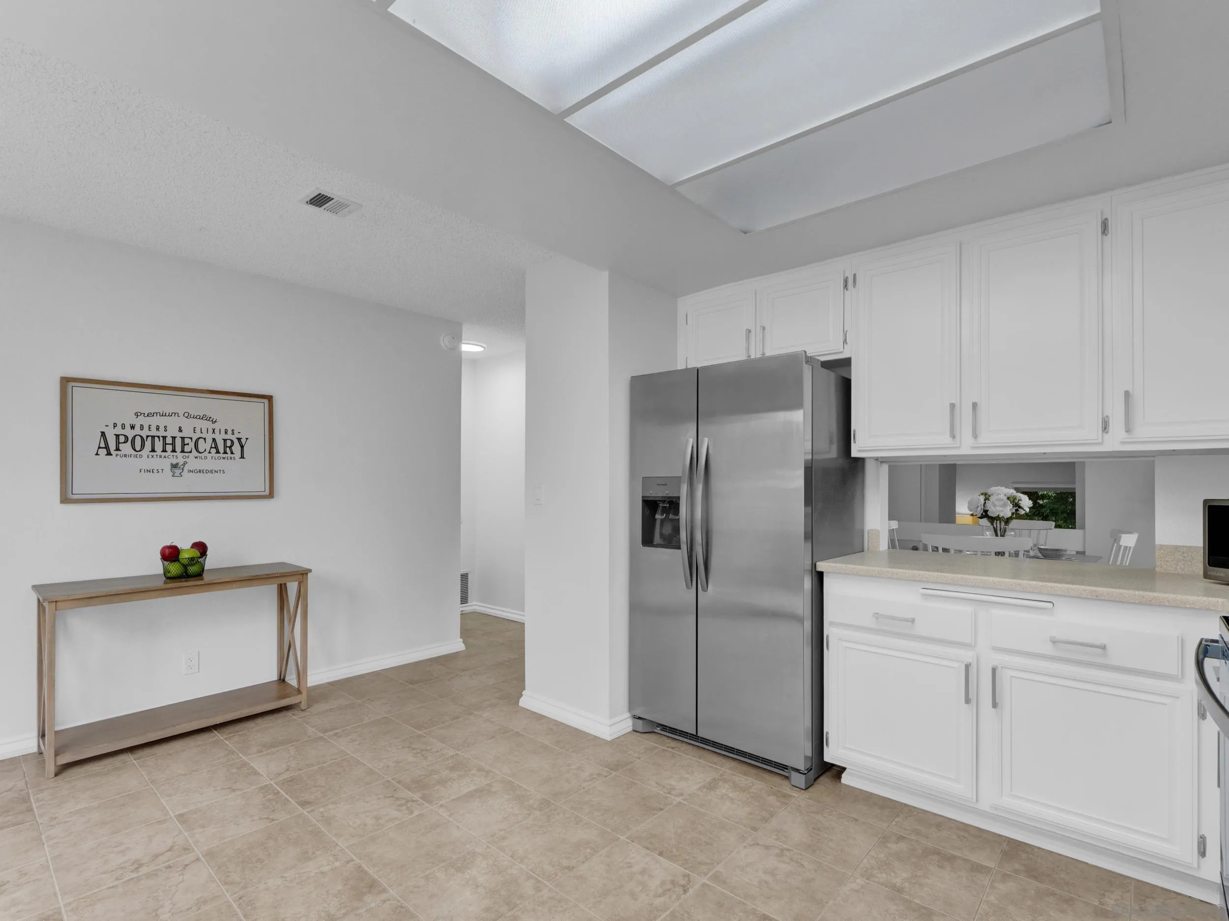 https://cdn.realtyfeed.com/cdn/127/260010417/f0ae99e2c0236bbc59877e8c2fec117f.webp