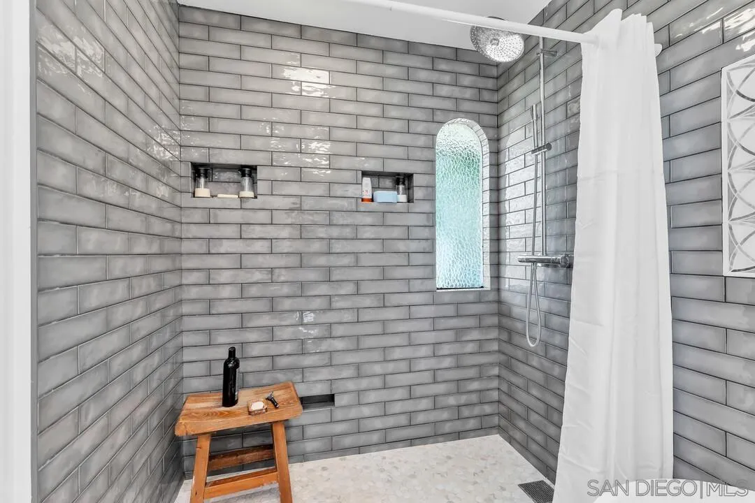 Photo #26: 260010421 Listing: Photo #26