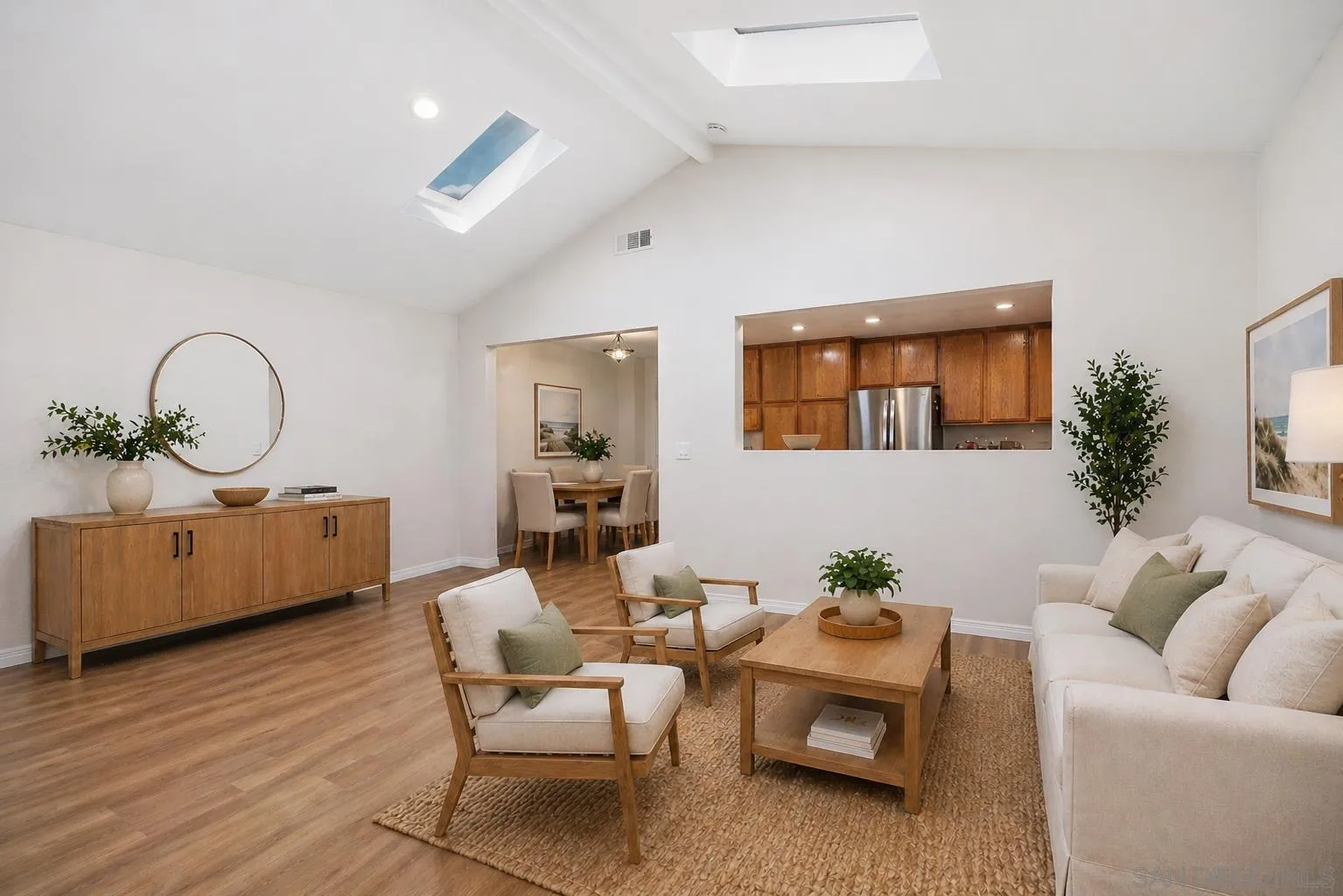 https://cdn.realtyfeed.com/cdn/127/260010424/04dc951fef6083668a6a02523ca704ab.webp
