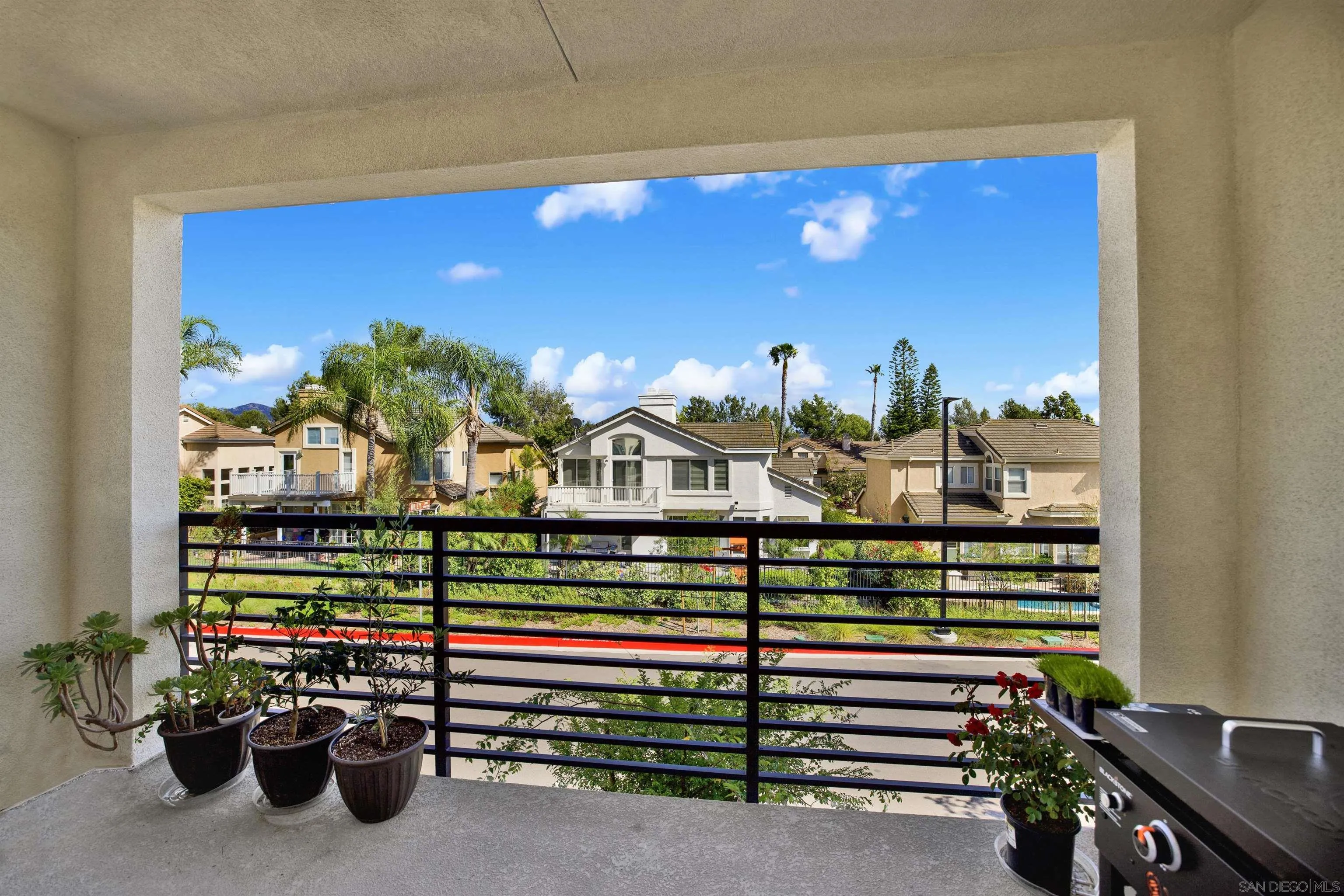 Photo #13: 260010426 Listing: Photo #13