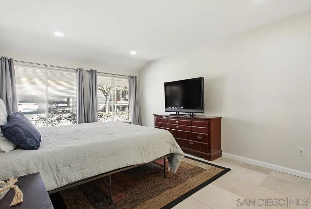 Photo #27: 260010429 Listing: Photo #27