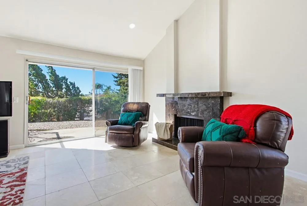 Photo #11: 260010429 Listing: Photo #11