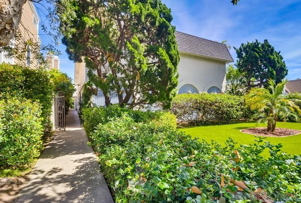https://cdn.realtyfeed.com/cdn/127/260010434/3f098df3488d5585728cdaedac2e5576.webp