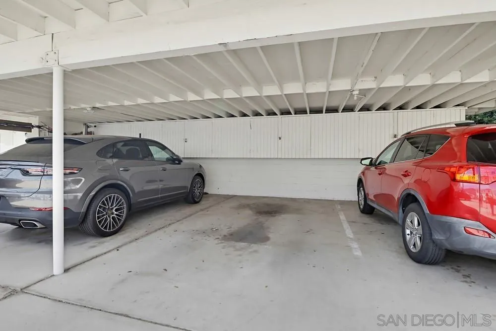 https://cdn.realtyfeed.com/cdn/127/260010434/669f21b8d04e63f19cb2a7946aac2df1.webp
