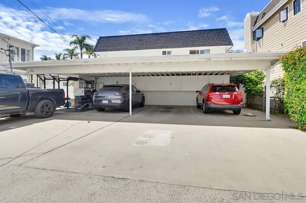 https://cdn.realtyfeed.com/cdn/127/260010434/7a7b0e495df776440f0df14dbc0b6e5d.webp