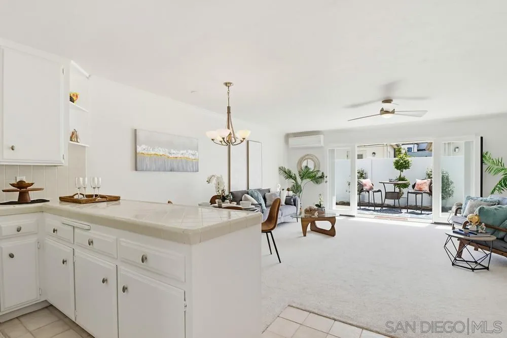 https://cdn.realtyfeed.com/cdn/127/260010434/eba5ecbef88b74baa7a42d59f4be3128.webp