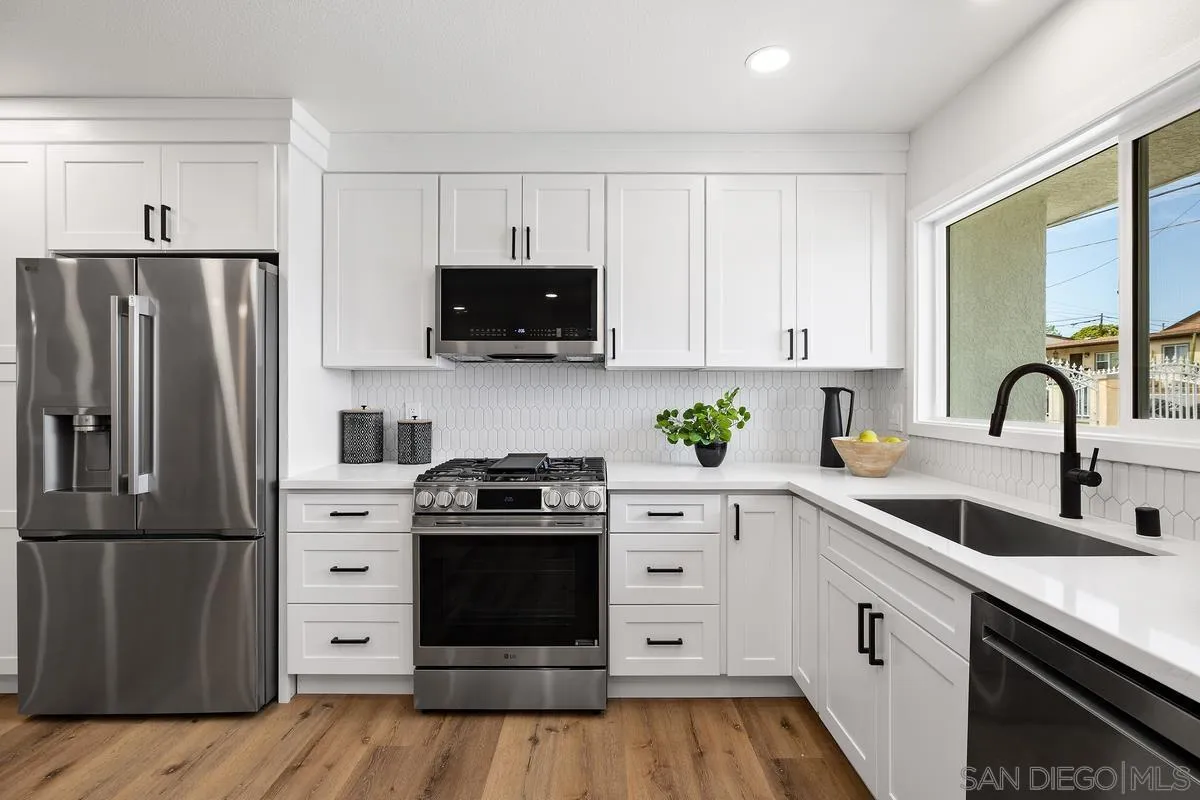 https://cdn.realtyfeed.com/cdn/127/260010443/d8853e17f2e12f43276c3f4e31511579.webp