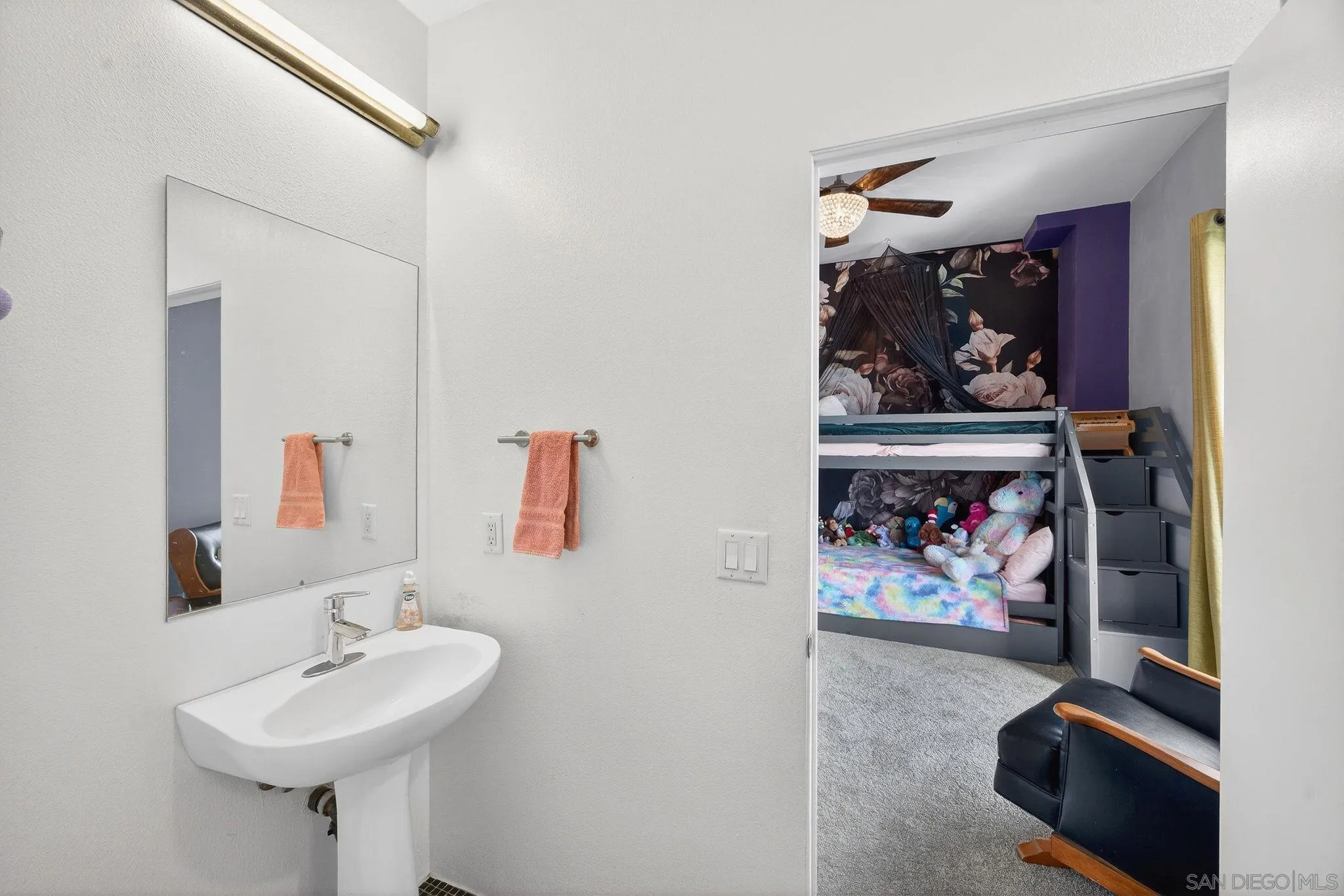 https://cdn.realtyfeed.com/cdn/127/260010445/55740192e202c236a4c71f934ef9c852.webp