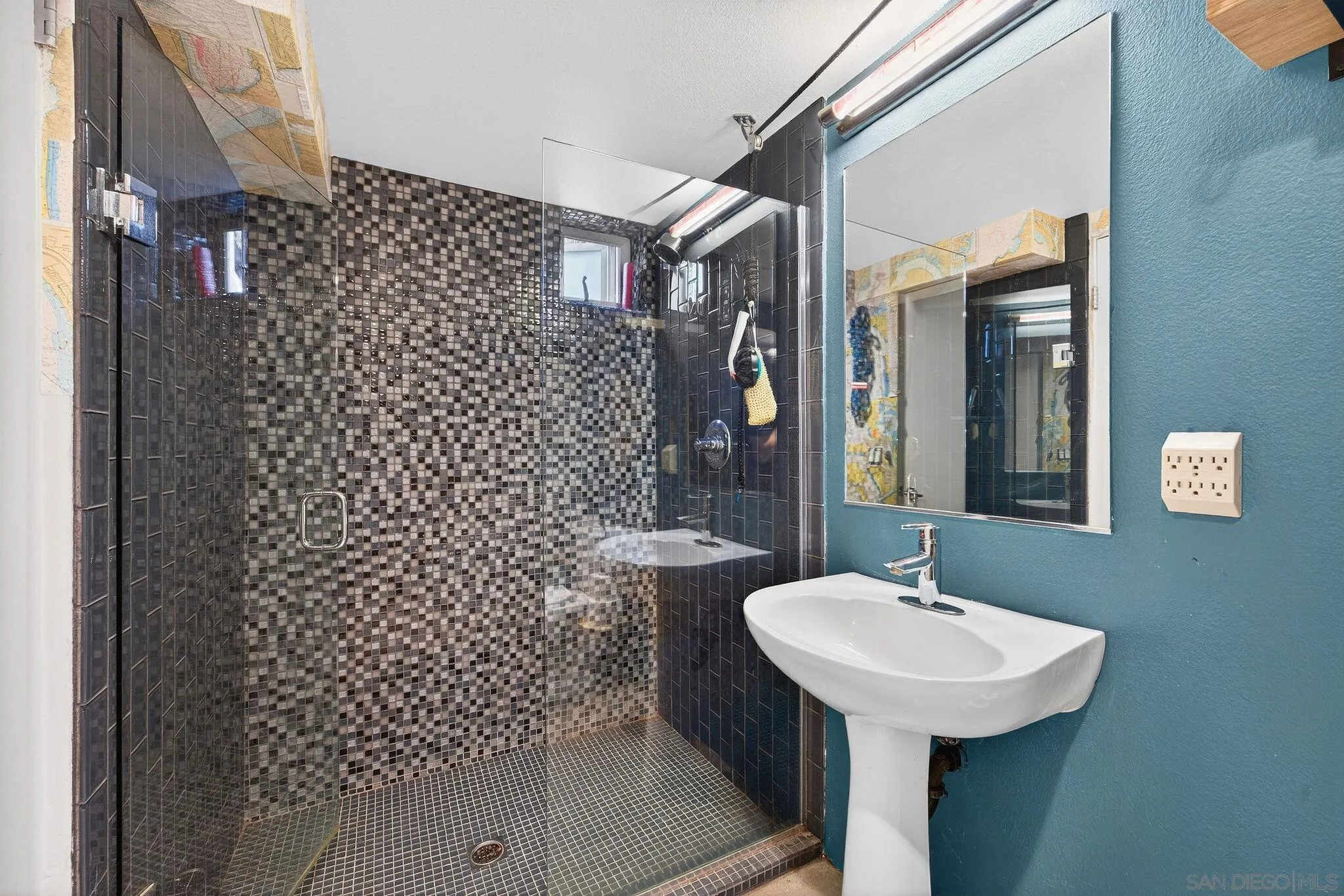 https://cdn.realtyfeed.com/cdn/127/260010445/8511981ba5f76be257c83a3eaa7a2df8.webp