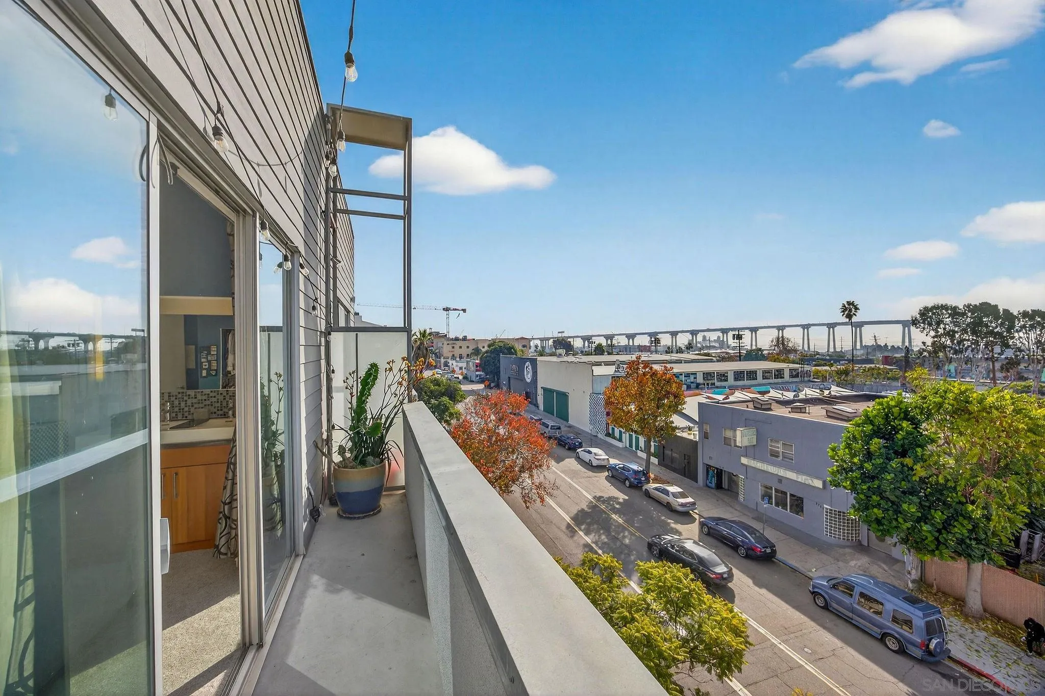 https://cdn.realtyfeed.com/cdn/127/260010445/b21df26a52008981da92e923ca80f940.webp