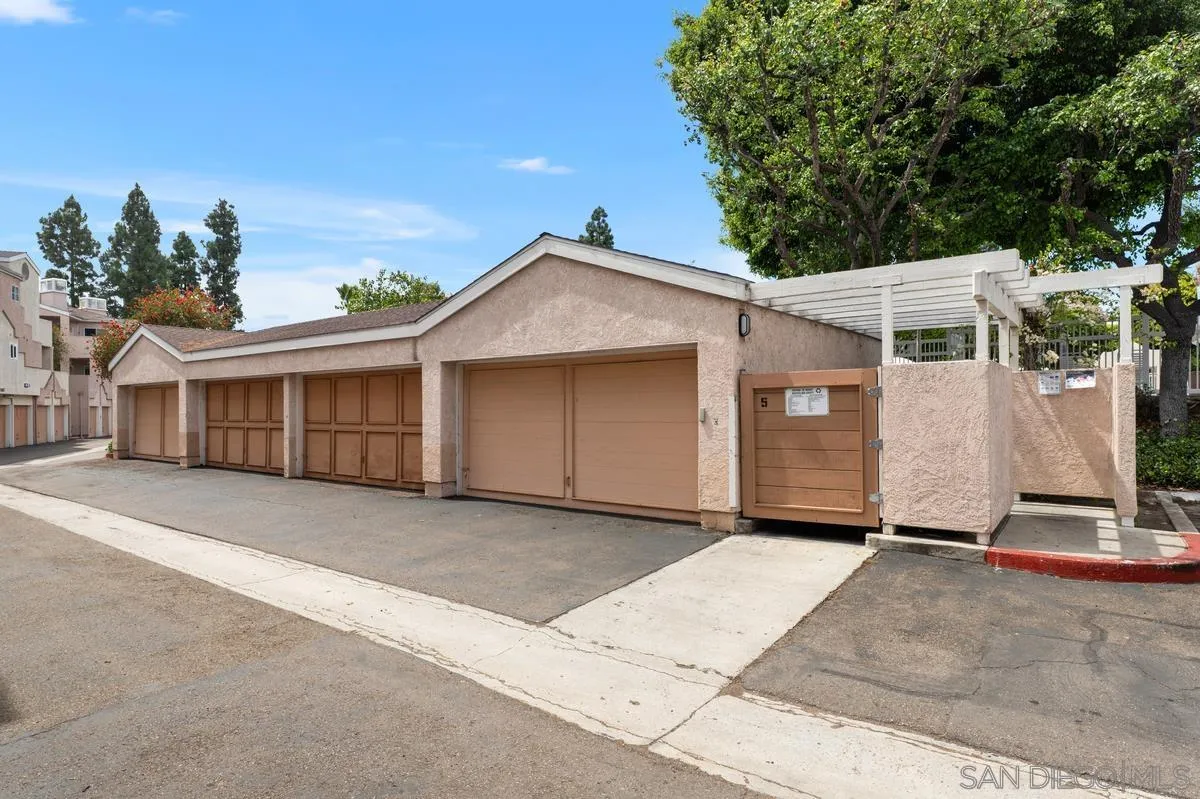 https://cdn.realtyfeed.com/cdn/127/260010446/759c4f56a003e89c2664e1e11bd6e0d7.webp