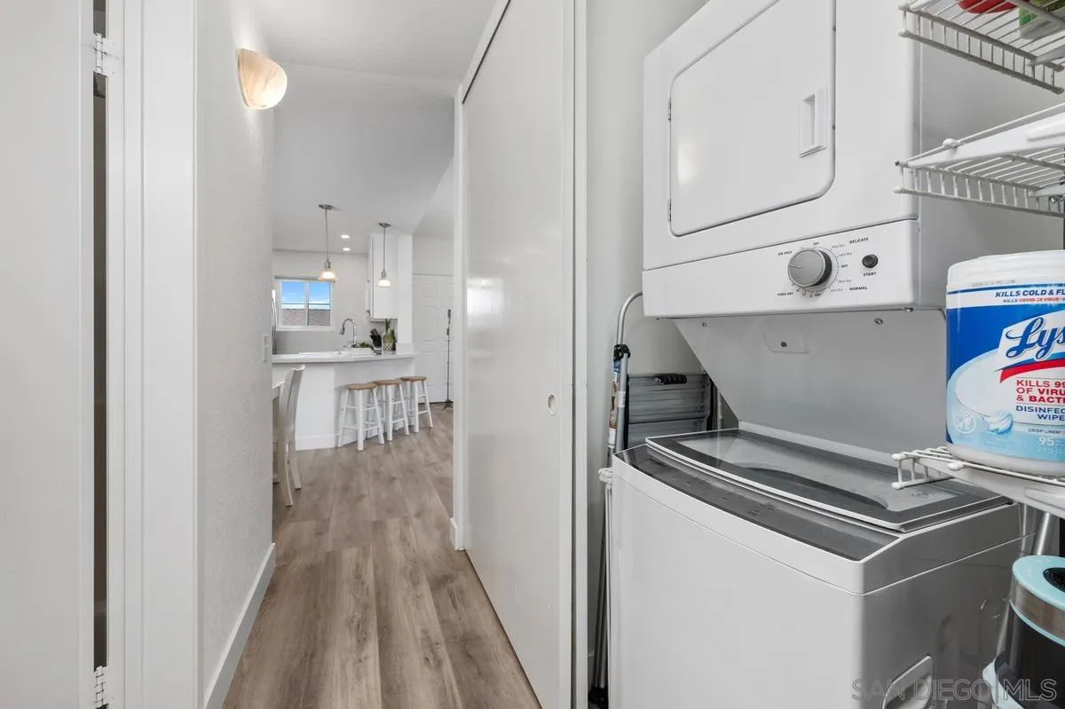 https://cdn.realtyfeed.com/cdn/127/260010446/bbaa3f8e9c9613710fd46956013fd0b8.webp
