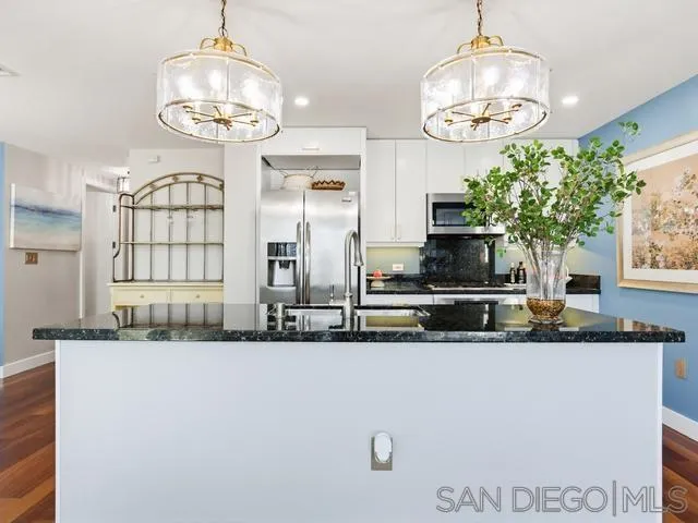 https://cdn.realtyfeed.com/cdn/127/260010447/594c34bb19d93550dfff182d63ceb811.webp