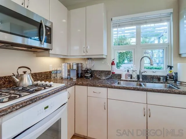Photo #19: 260010449 Listing: Photo #19