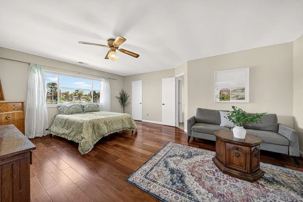 https://cdn.realtyfeed.com/cdn/127/260010457/14e87076d12a962267adc369ff6eedac.webp