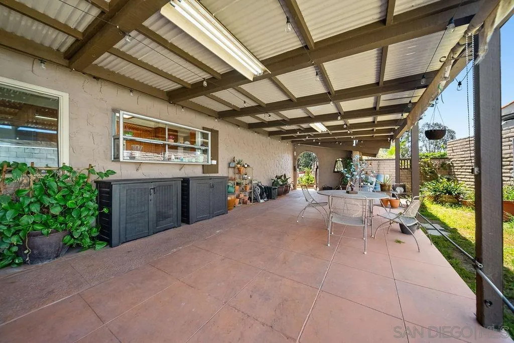 https://cdn.realtyfeed.com/cdn/127/260010457/4e689a5e42089c52a789660da0ea840f.webp