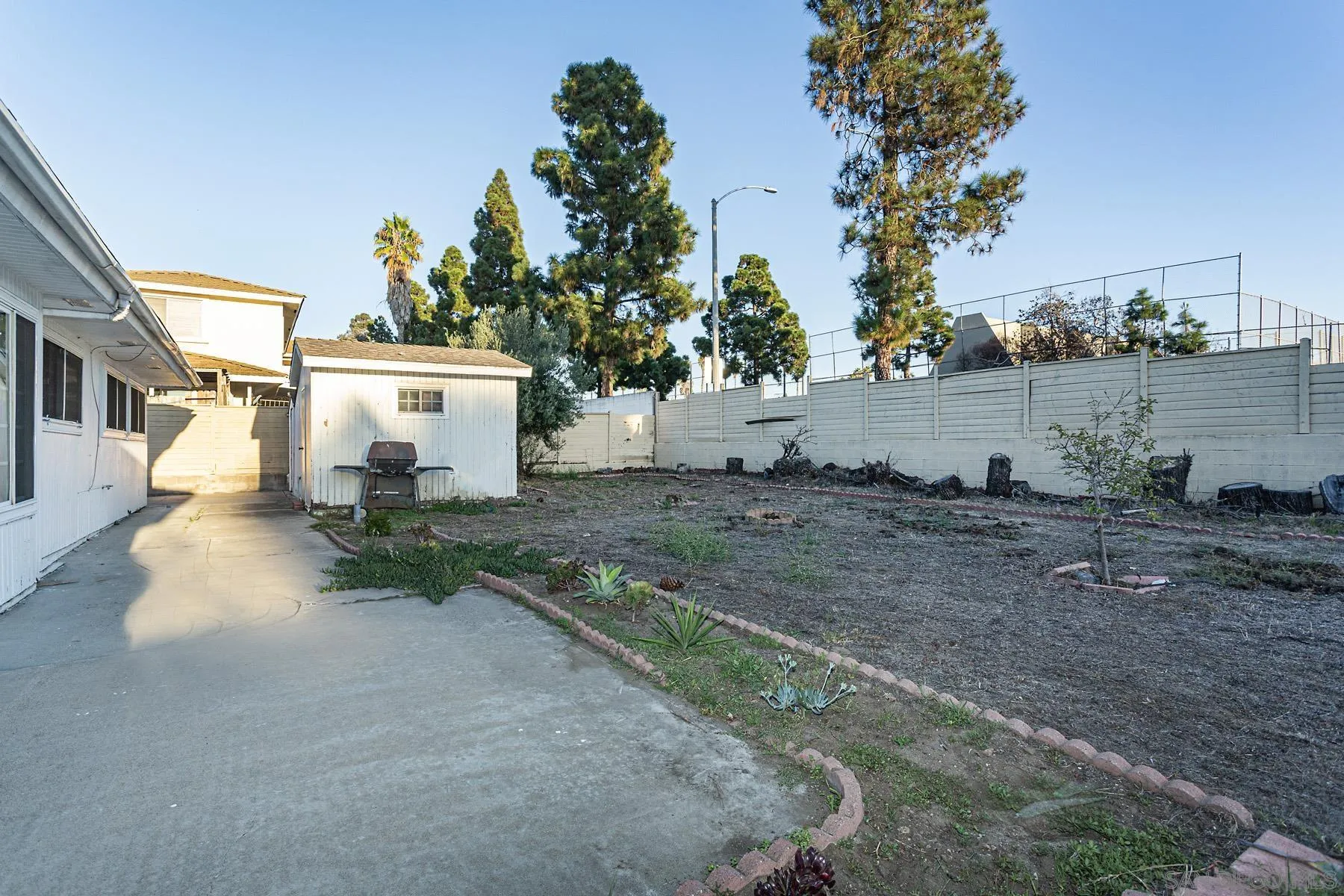 https://cdn.realtyfeed.com/cdn/127/260010458/1a45f71337d3f235bd33192b55c8eb66.webp