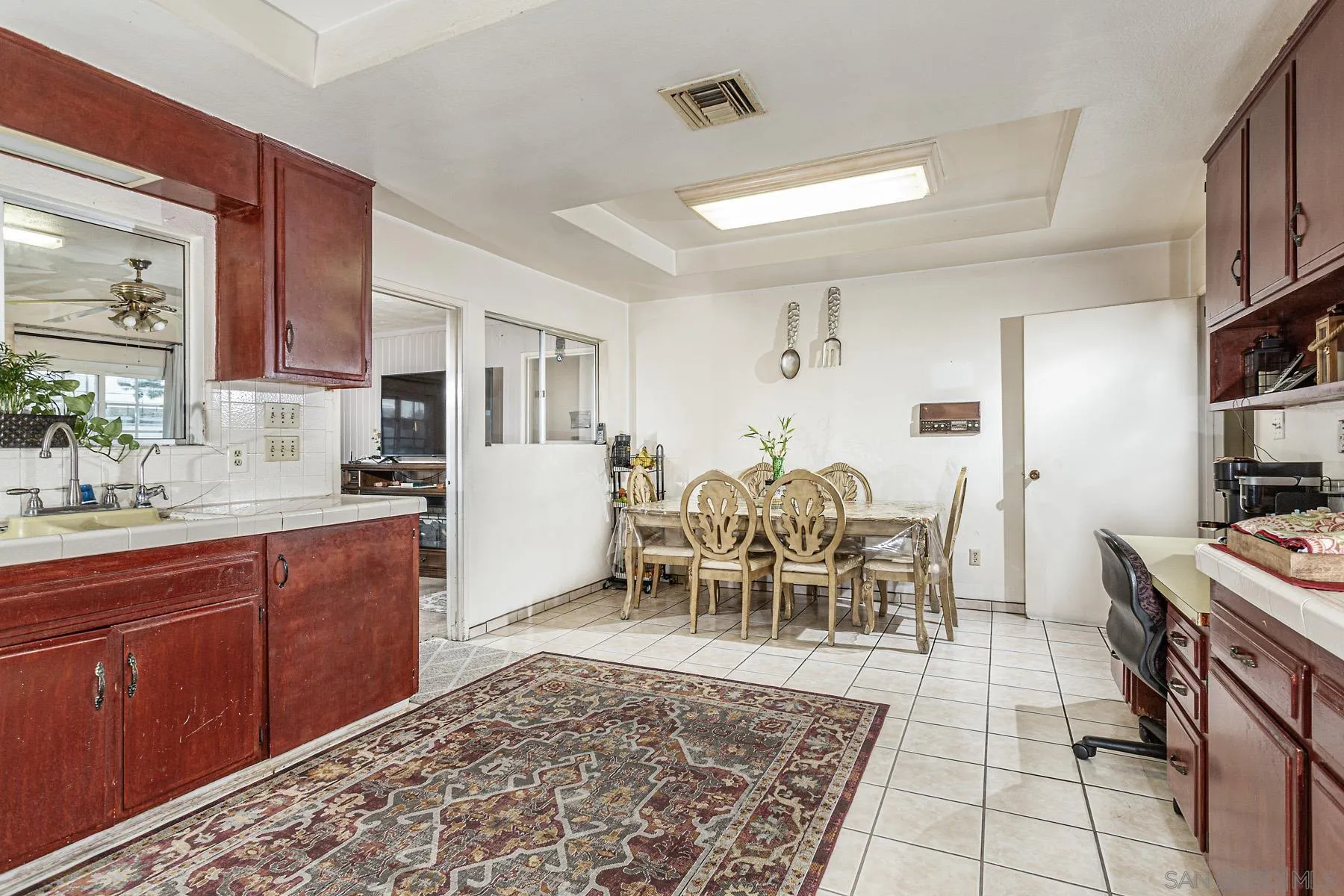https://cdn.realtyfeed.com/cdn/127/260010458/6866de62063ba7139a037793b537c33b.webp