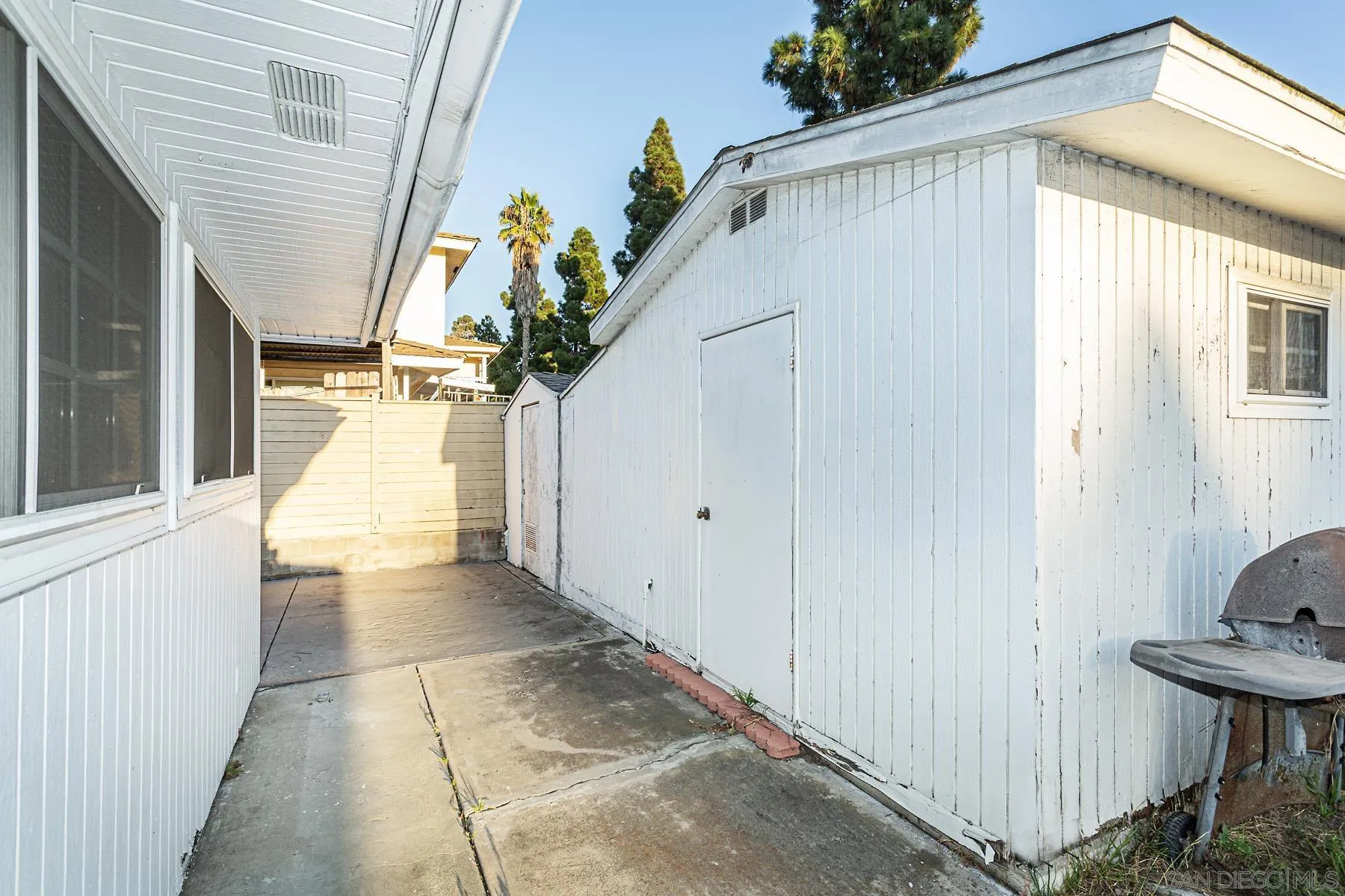 https://cdn.realtyfeed.com/cdn/127/260010458/f219ec18d9336fe91cba50ee3967fc1d.webp