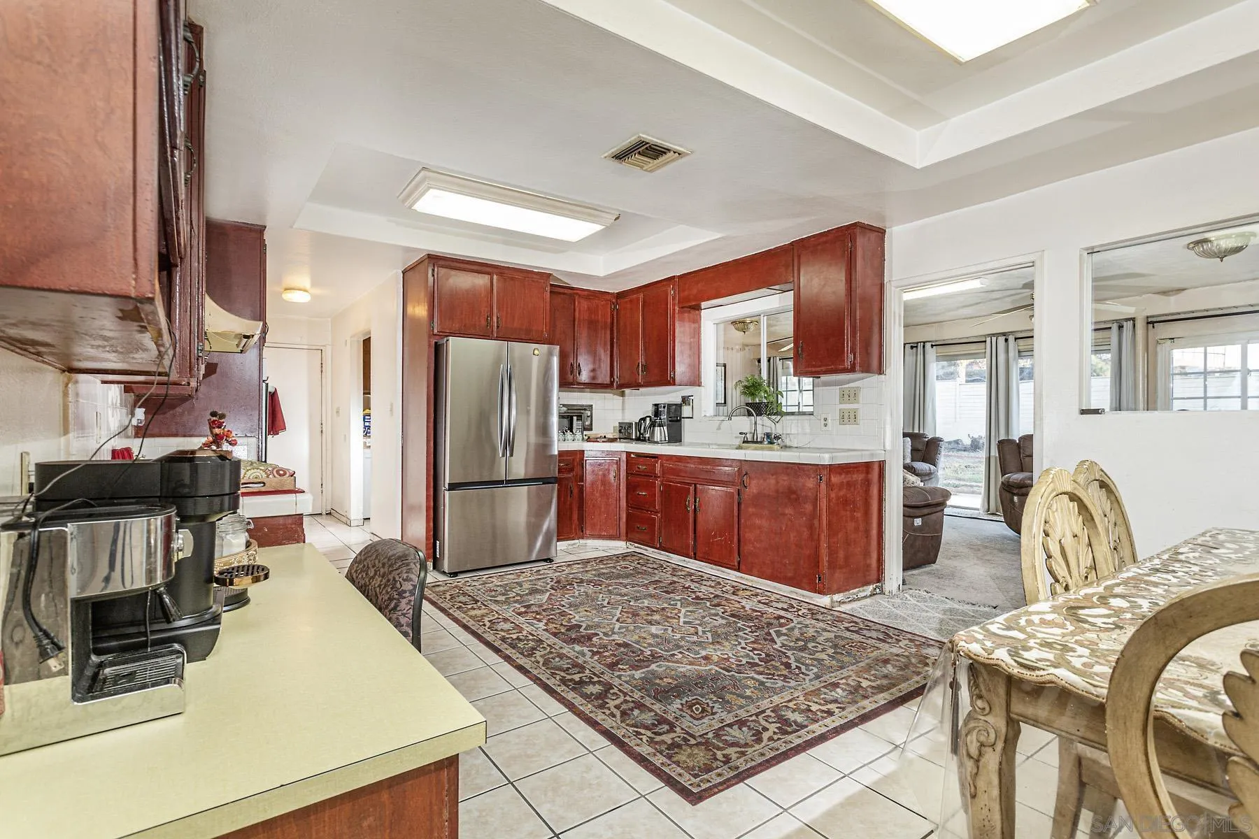 https://cdn.realtyfeed.com/cdn/127/260010458/f27f096563af21731346c5f4bdea609f.webp