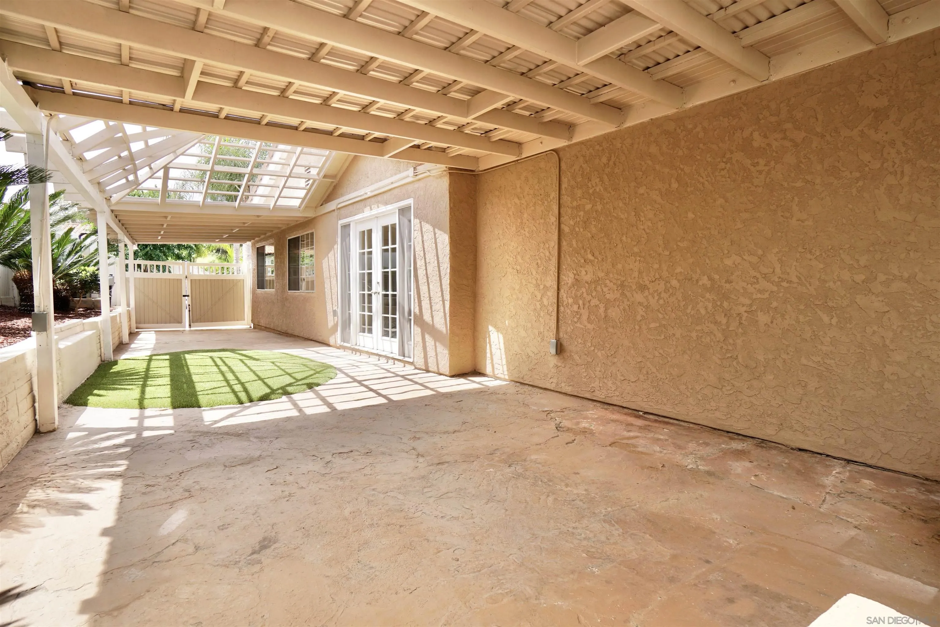 https://cdn.realtyfeed.com/cdn/127/260010459/1f21b272e7a20e2f937fccd53b7fbbf6.webp