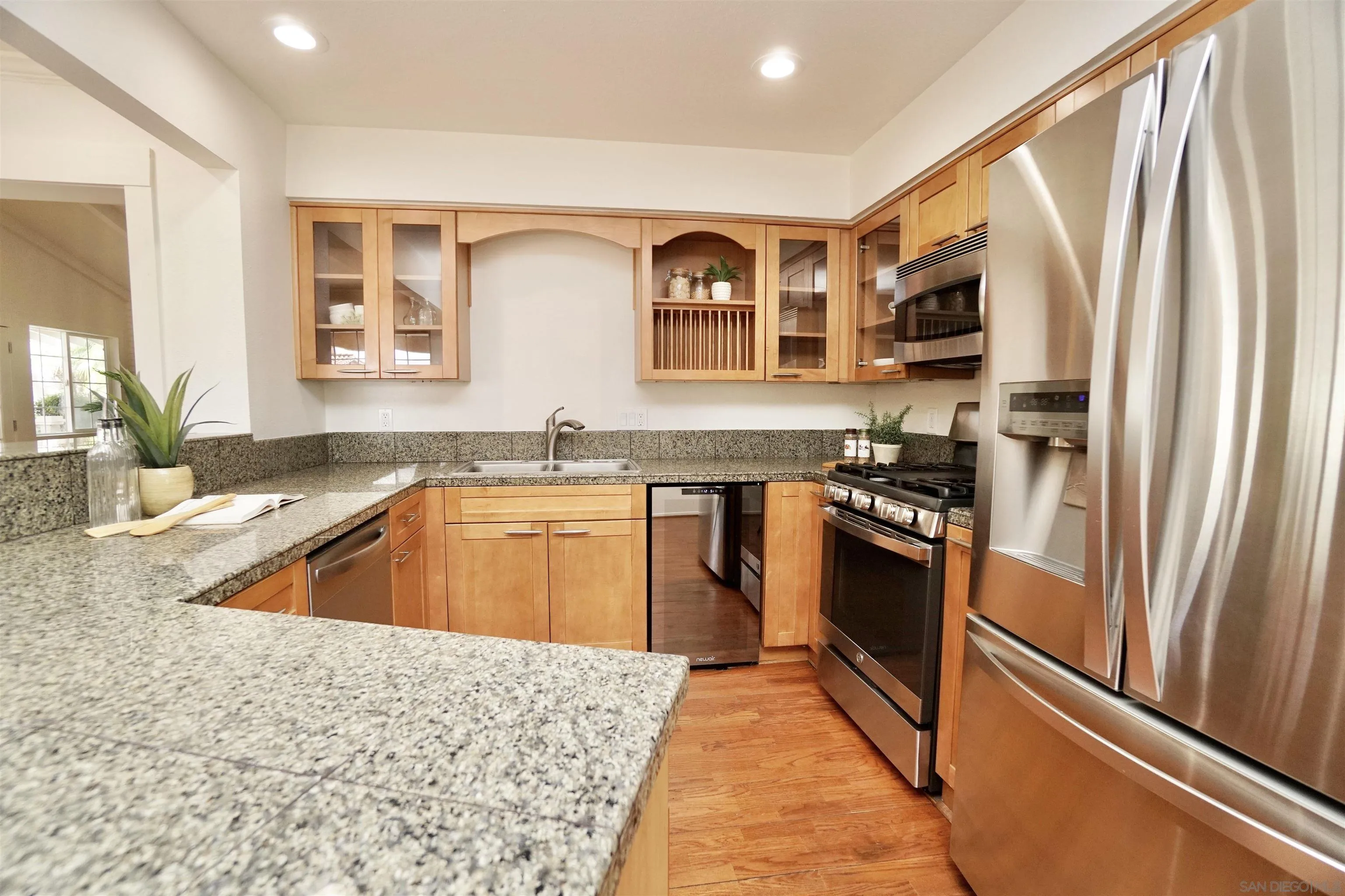 https://cdn.realtyfeed.com/cdn/127/260010459/ae4ff87506035f9eba985a77fae6f1e4.webp