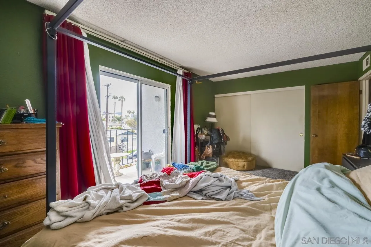 https://cdn.realtyfeed.com/cdn/127/260010460/5becc5c7fe60f32cccda41963cec2bb8.webp
