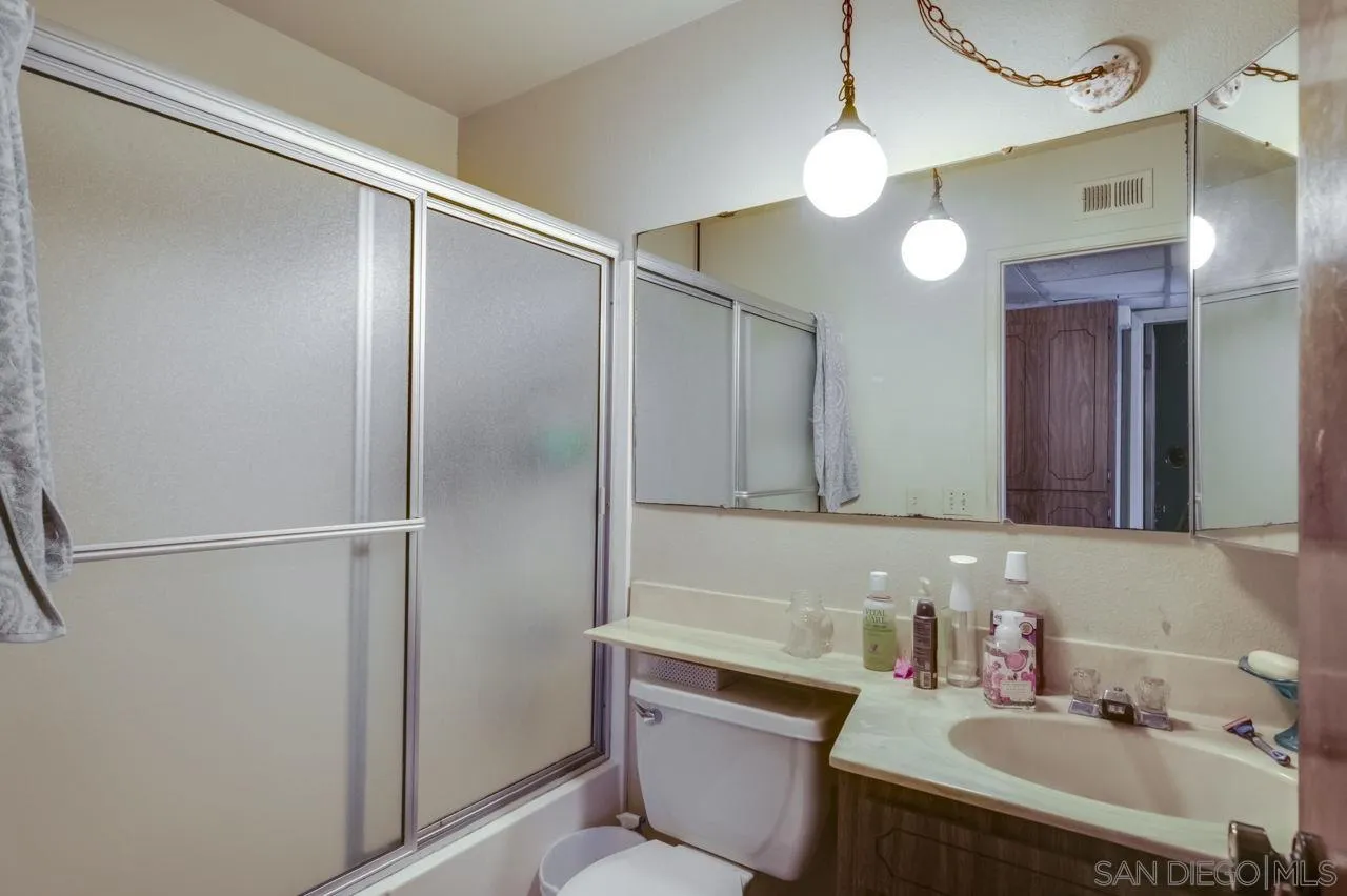 https://cdn.realtyfeed.com/cdn/127/260010460/5e562da177e523ff6243aa309e425222.webp