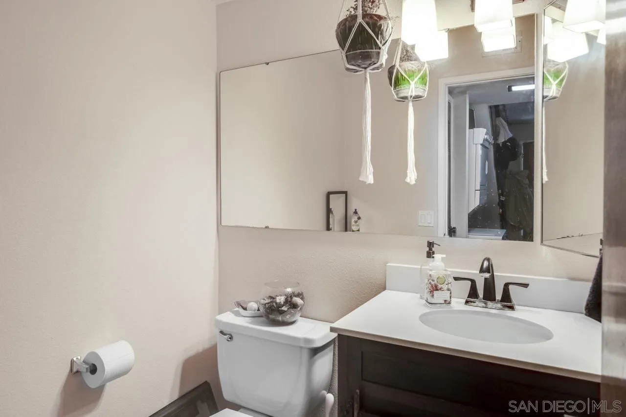 https://cdn.realtyfeed.com/cdn/127/260010460/dbd889b839bbd33e5f5917f5c9396a51.webp