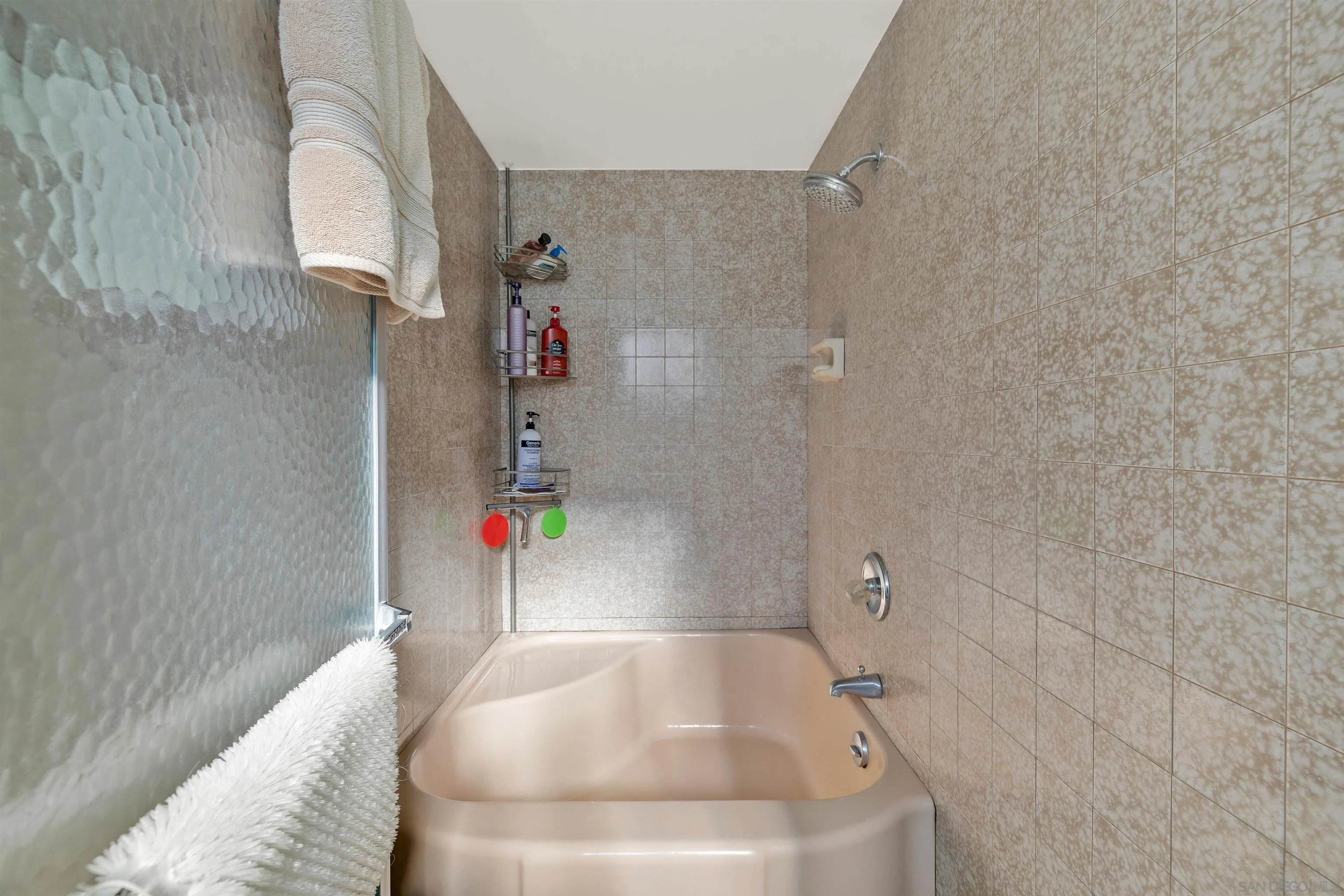 https://cdn.realtyfeed.com/cdn/127/260010468/1da1ff9b8d53f0f4dfd6267be615851b.webp