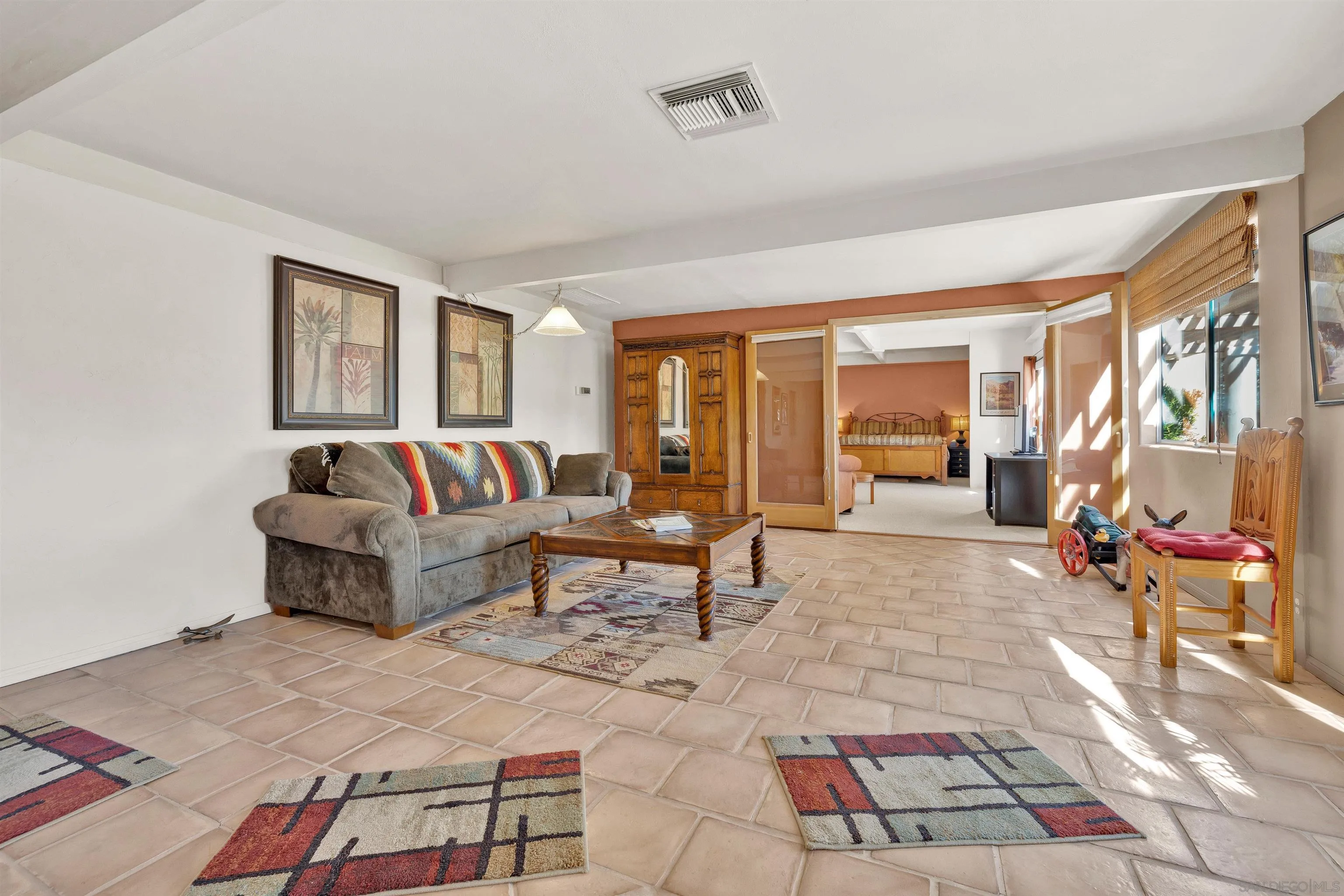 https://cdn.realtyfeed.com/cdn/127/260010468/306aee49db8a83467419b0052e3c8b28.webp