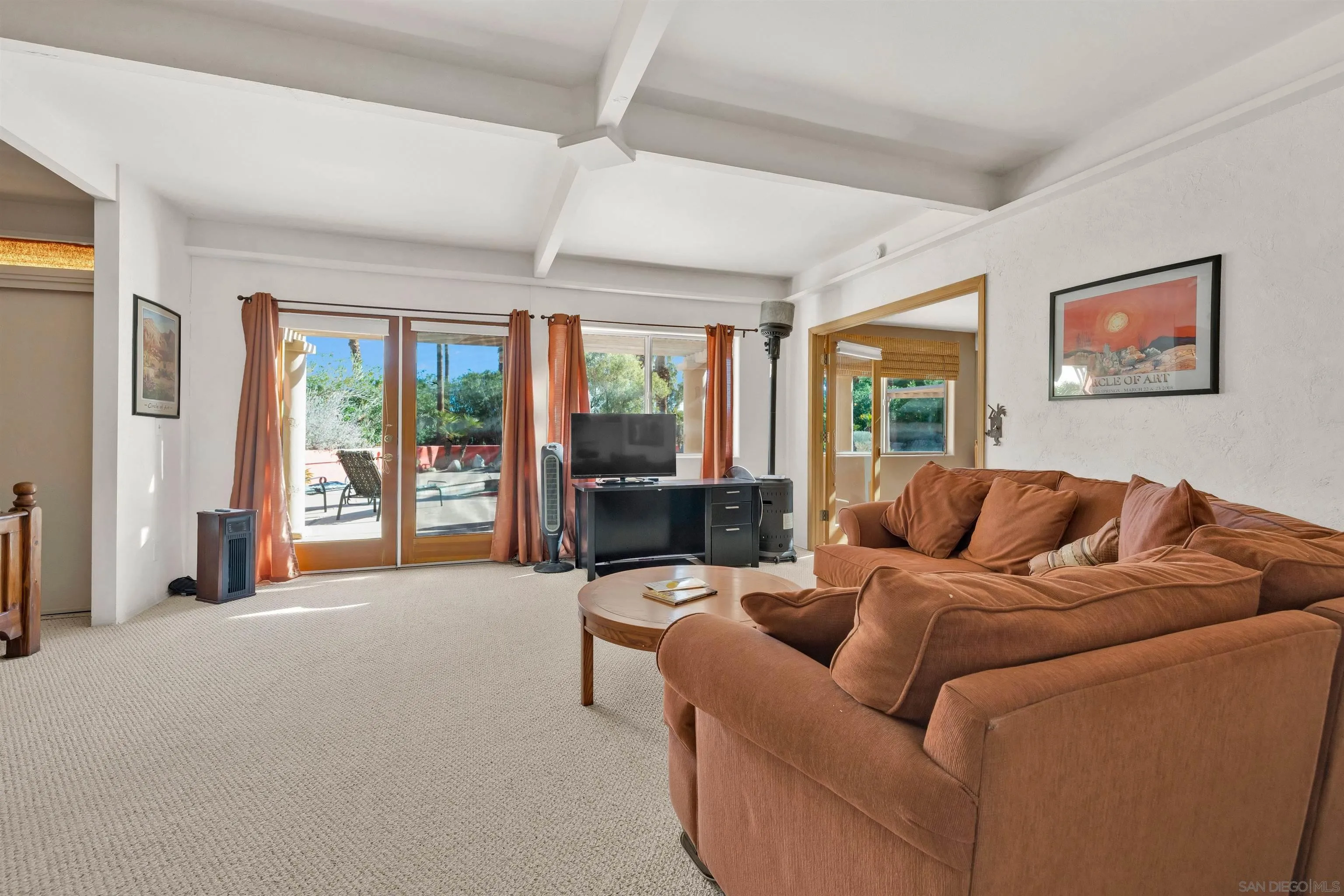 https://cdn.realtyfeed.com/cdn/127/260010468/ce595f4b288649c7e79079ff0775cb19.webp