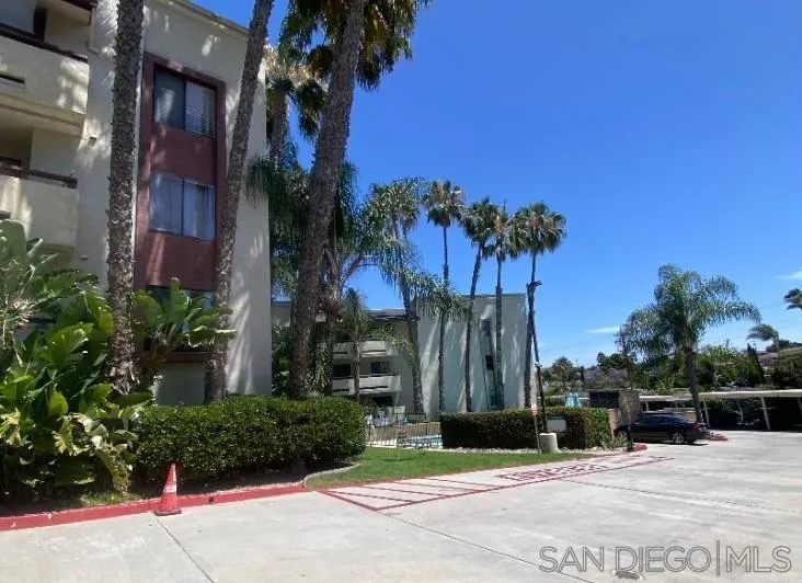 https://cdn.realtyfeed.com/cdn/127/260010469/e88d052a3c481c41a89a645cf790e68d.webp