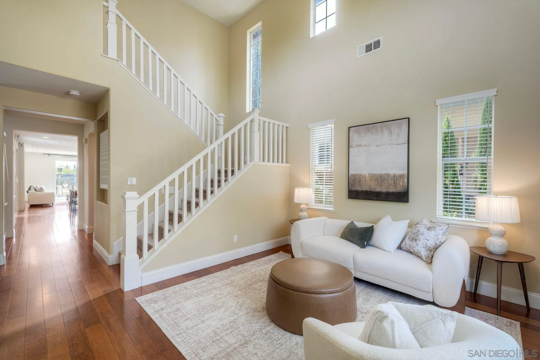 https://cdn.realtyfeed.com/cdn/127/260010470/2e43c25de047b9bffb56c94fe0157eab.webp