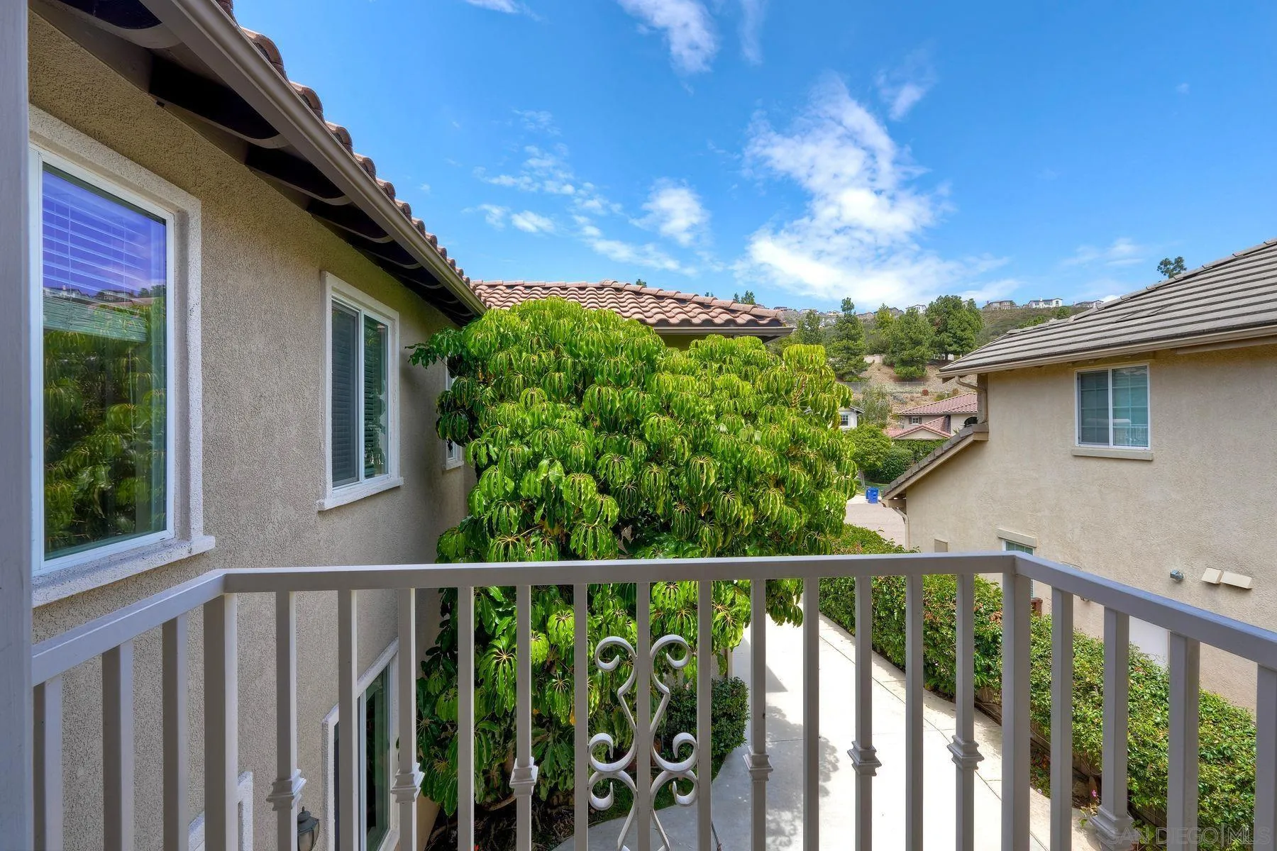 https://cdn.realtyfeed.com/cdn/127/260010470/4a5d00b9e7487d1006a4dba9c4da3aef.webp