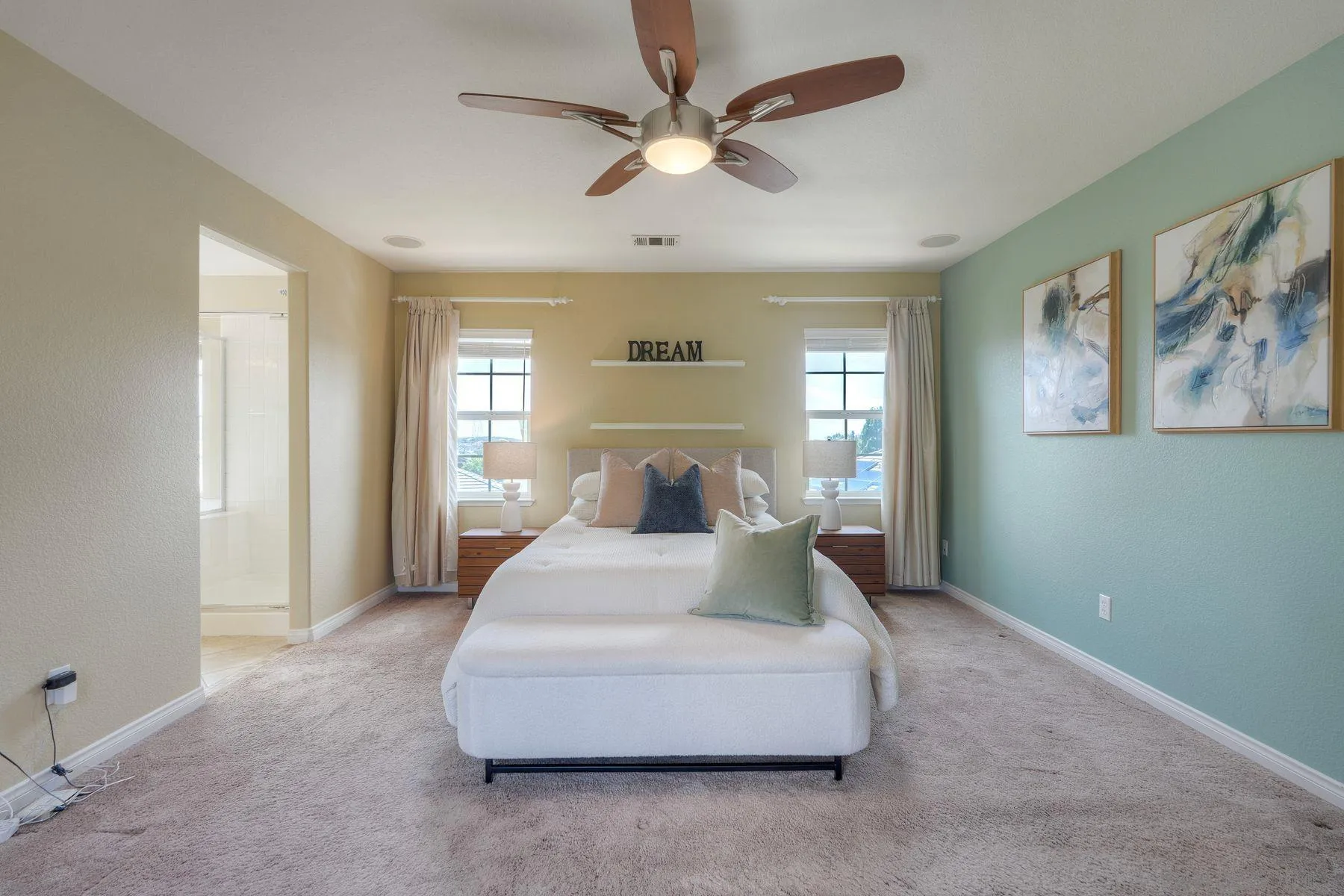 https://cdn.realtyfeed.com/cdn/127/260010470/7b97ec0d7a492667c046a38d9f0e96be.webp