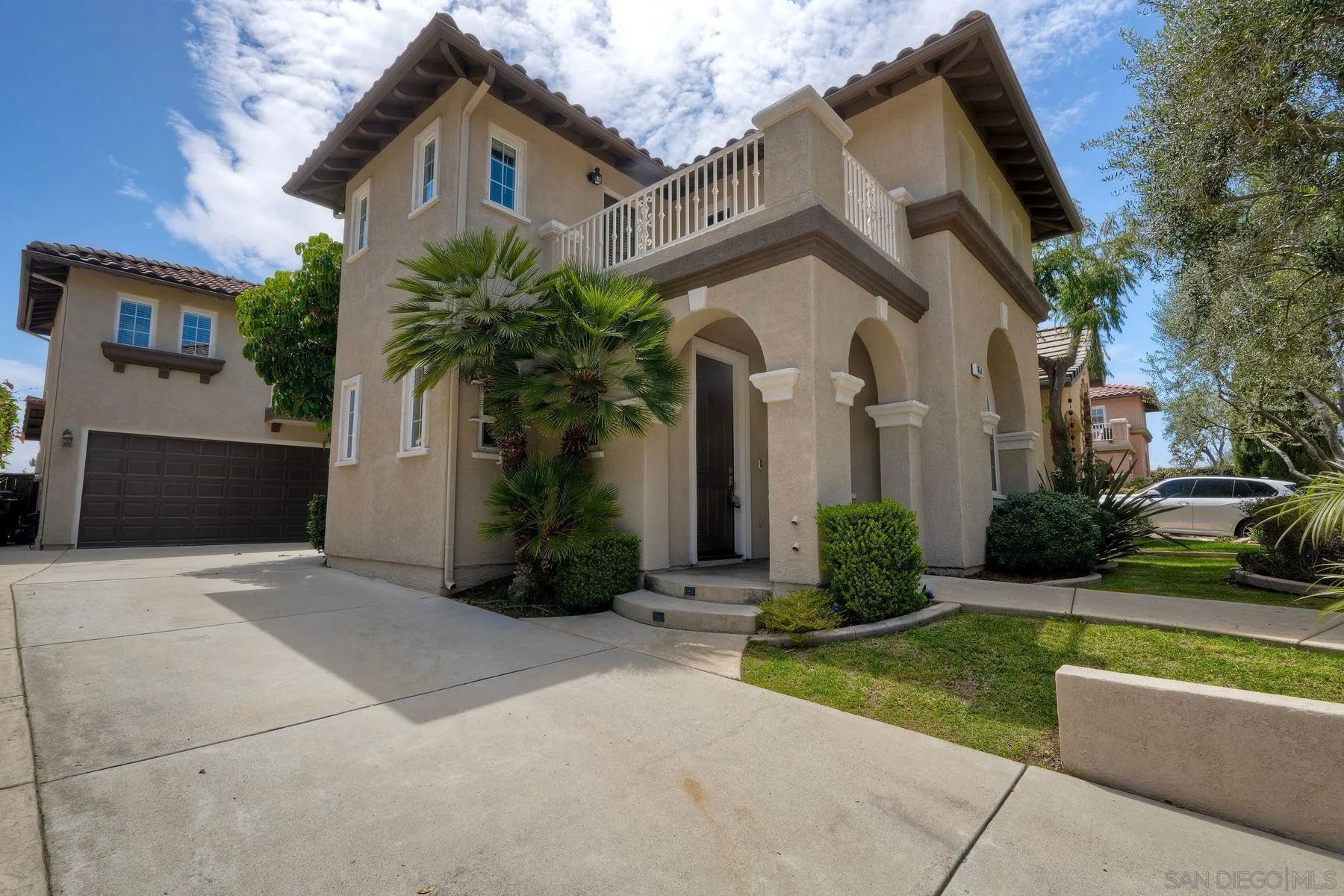 https://cdn.realtyfeed.com/cdn/127/260010470/9f2c3dd0876094b97136891006eb30a5.webp