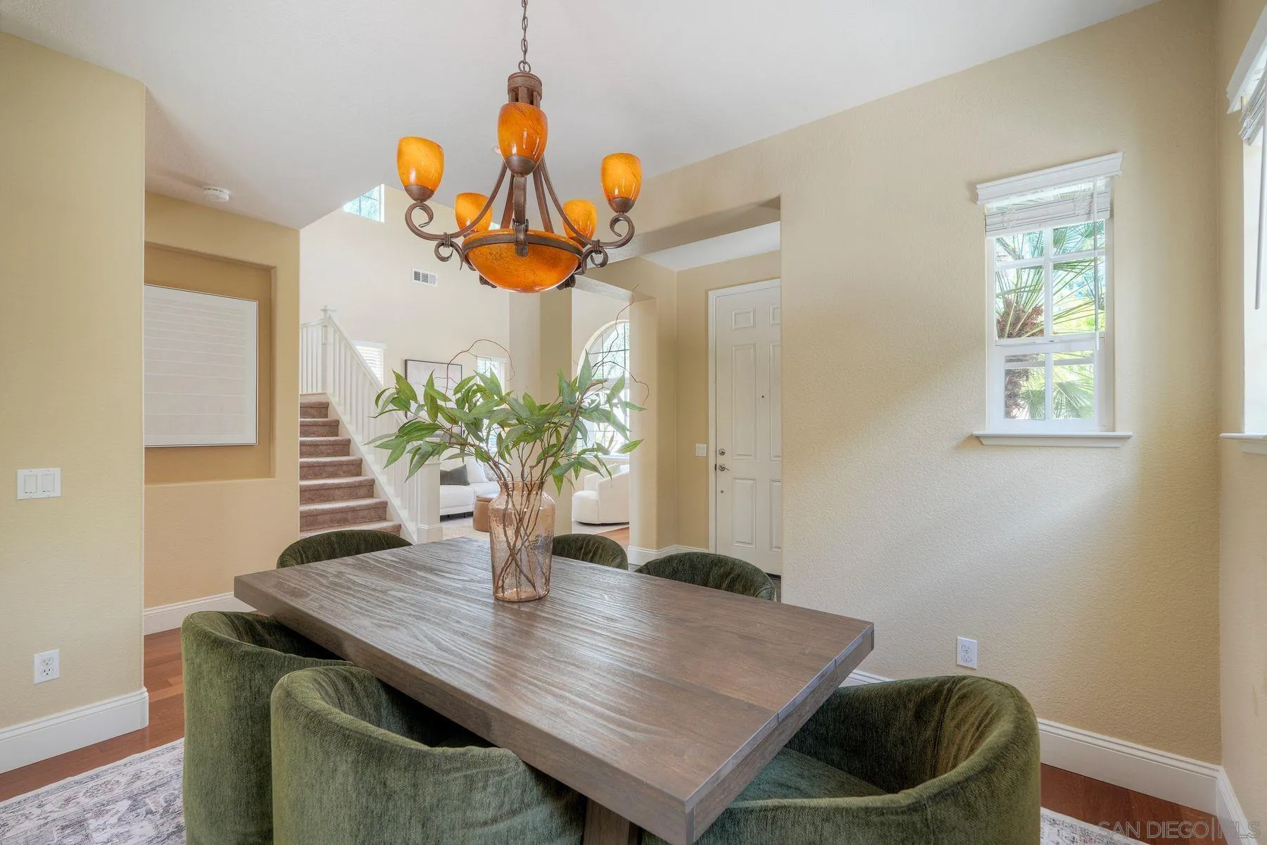 https://cdn.realtyfeed.com/cdn/127/260010470/a6ea241d486e2c8649792413cff9f437.webp