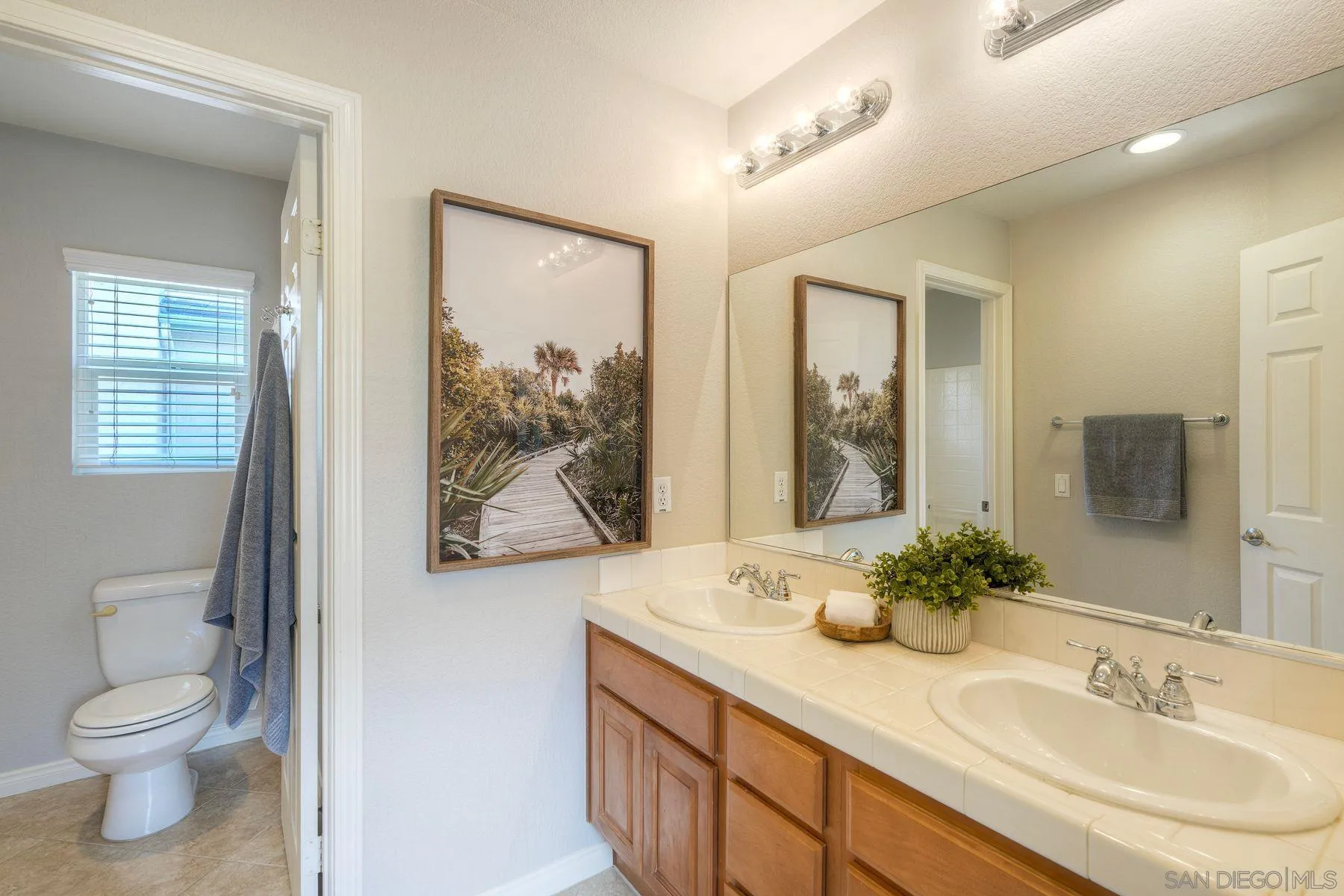https://cdn.realtyfeed.com/cdn/127/260010470/e2947adaaf58d0e4d67dcab5dce0d4a5.webp