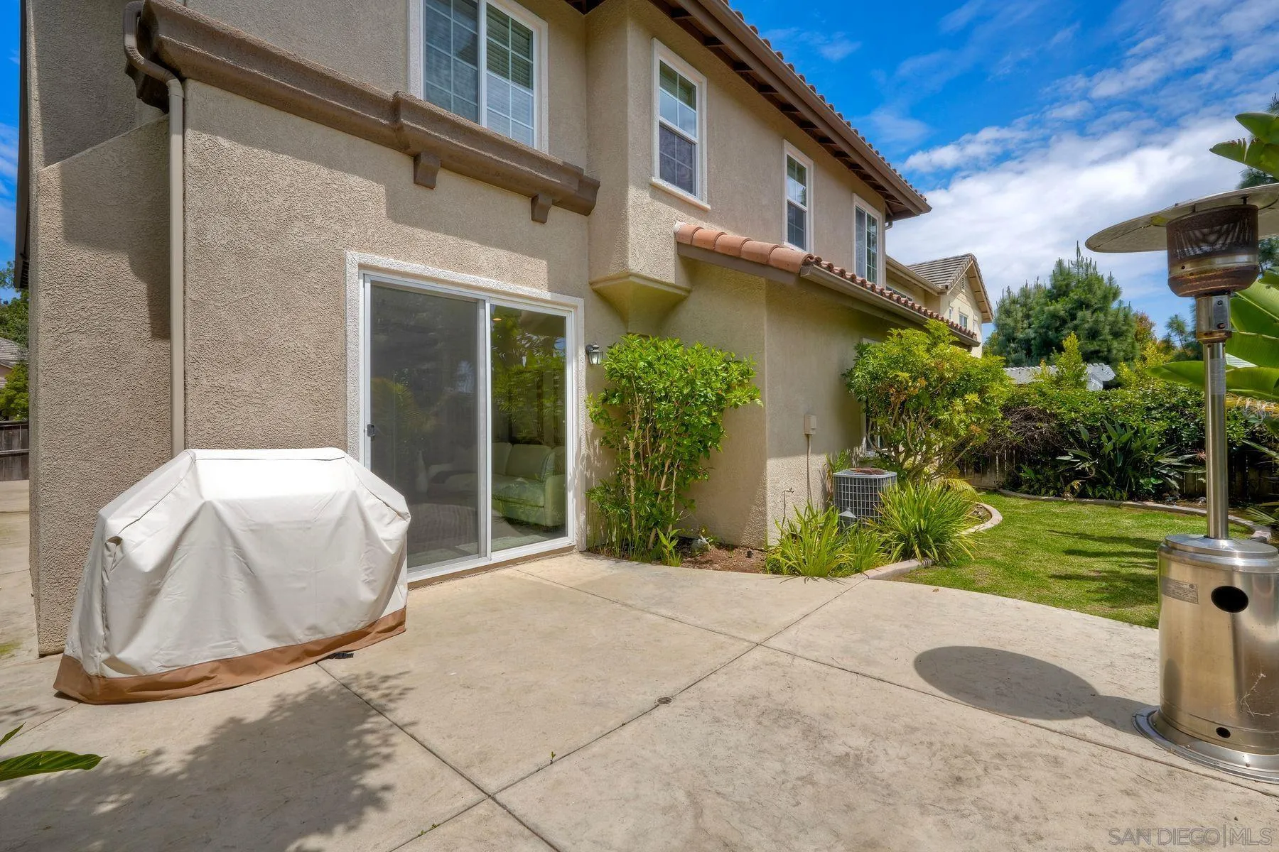https://cdn.realtyfeed.com/cdn/127/260010470/f45f7b8ebaaabb23b68bfe1590b9f312.webp