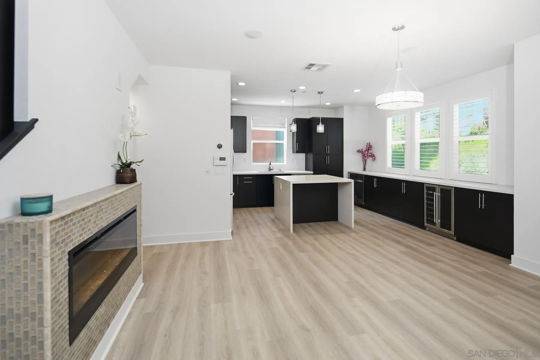 Photo #9: 260010471 Listing: Photo #9