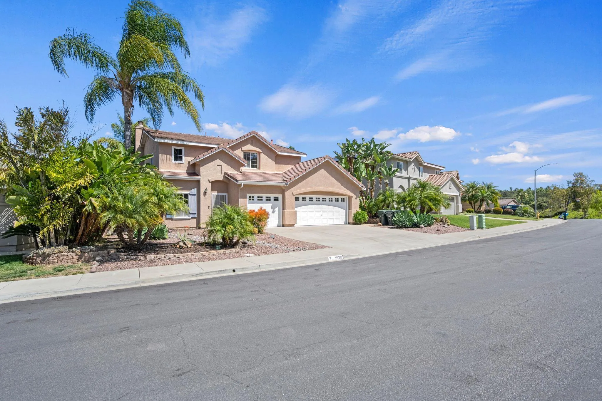 https://cdn.realtyfeed.com/cdn/127/260010474/1e47392fd31f23f06a100293645c5de1.webp