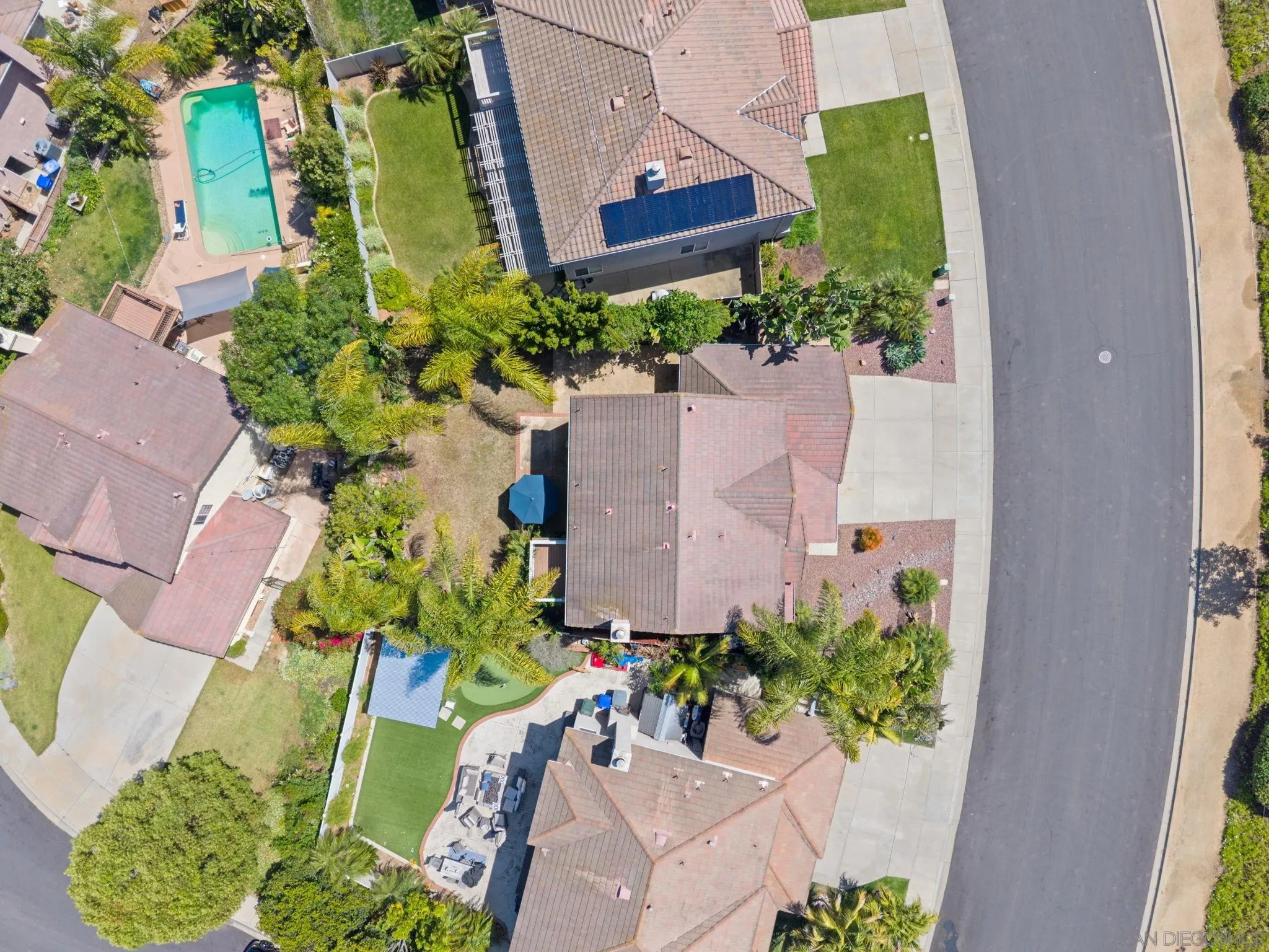 https://cdn.realtyfeed.com/cdn/127/260010474/6d42a50091e3c35d04b44a89ae3c5faa.webp
